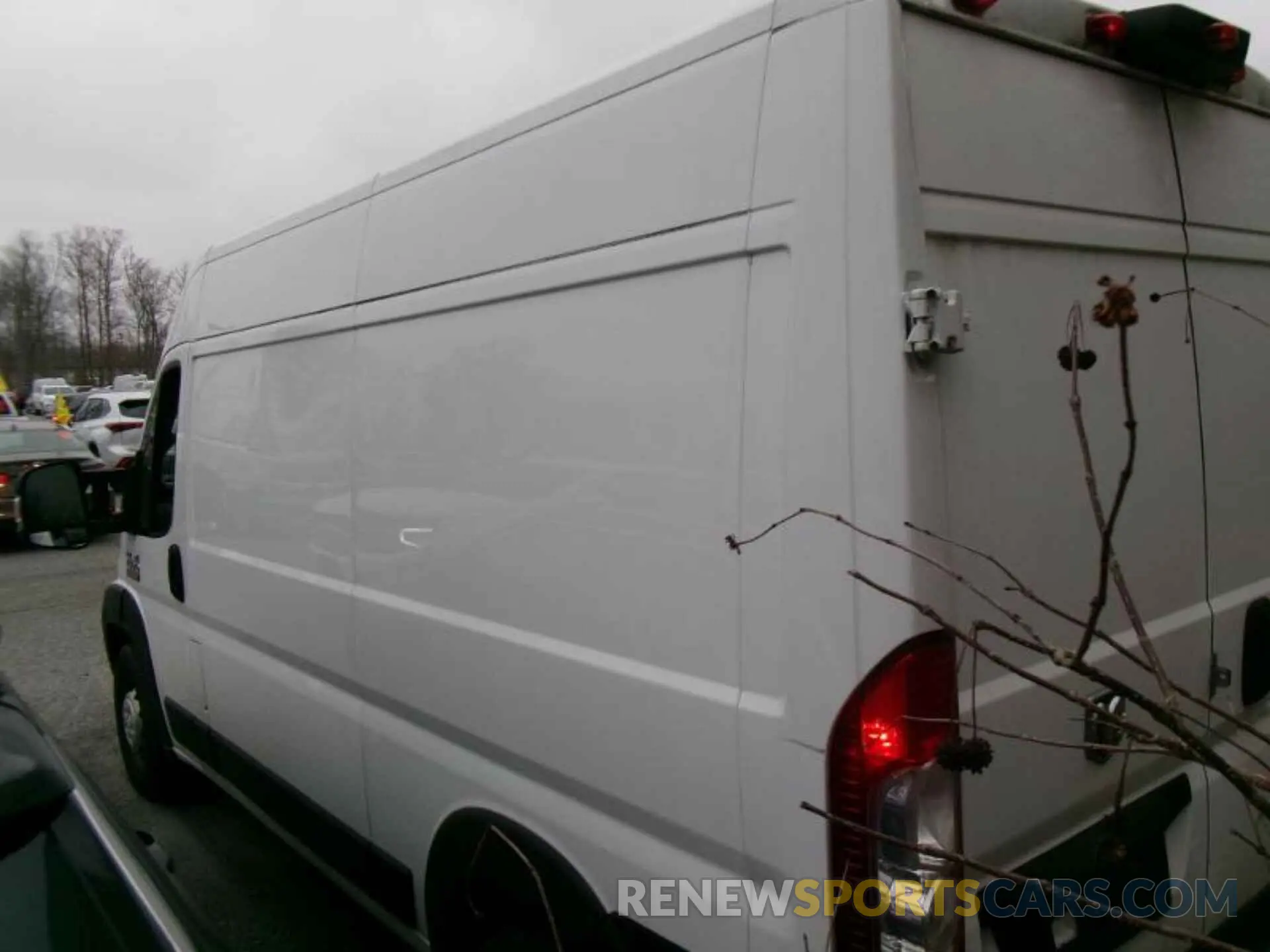 15 Photograph of a damaged car 3C6TRVBG7KE559248 RAM PROMASTER 1500 2019