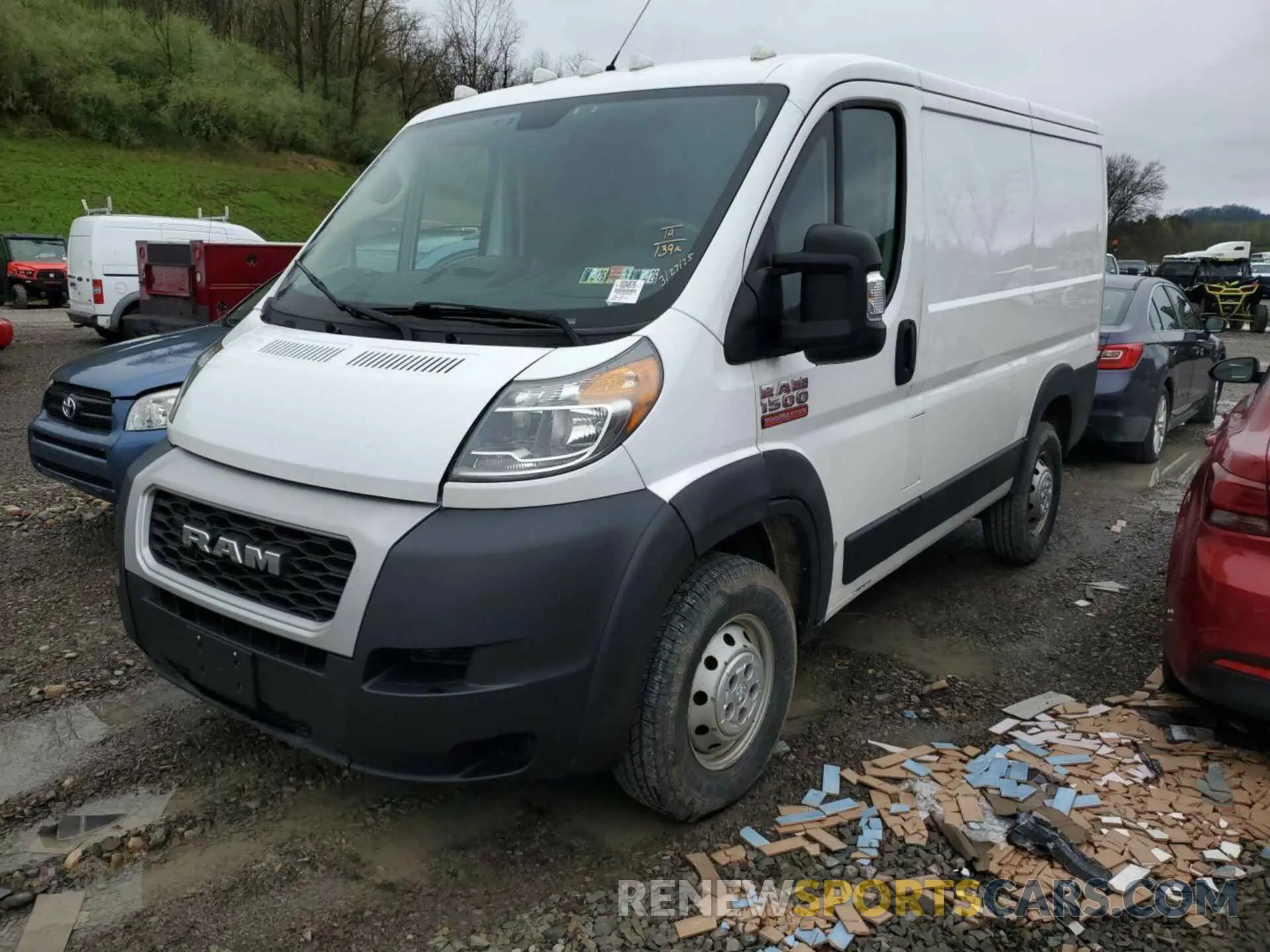 10 Photograph of a damaged car 3C6TRVNG6KE522560 RAM PROMASTER 1500 2019