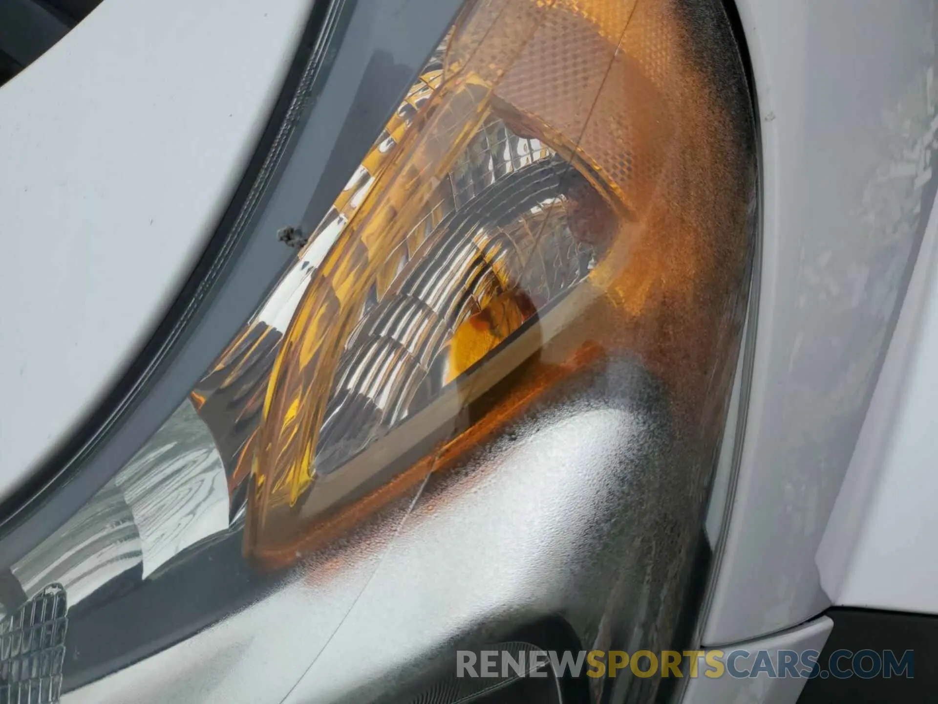 5 Photograph of a damaged car 3C6TRVNG6KE522560 RAM PROMASTER 1500 2019