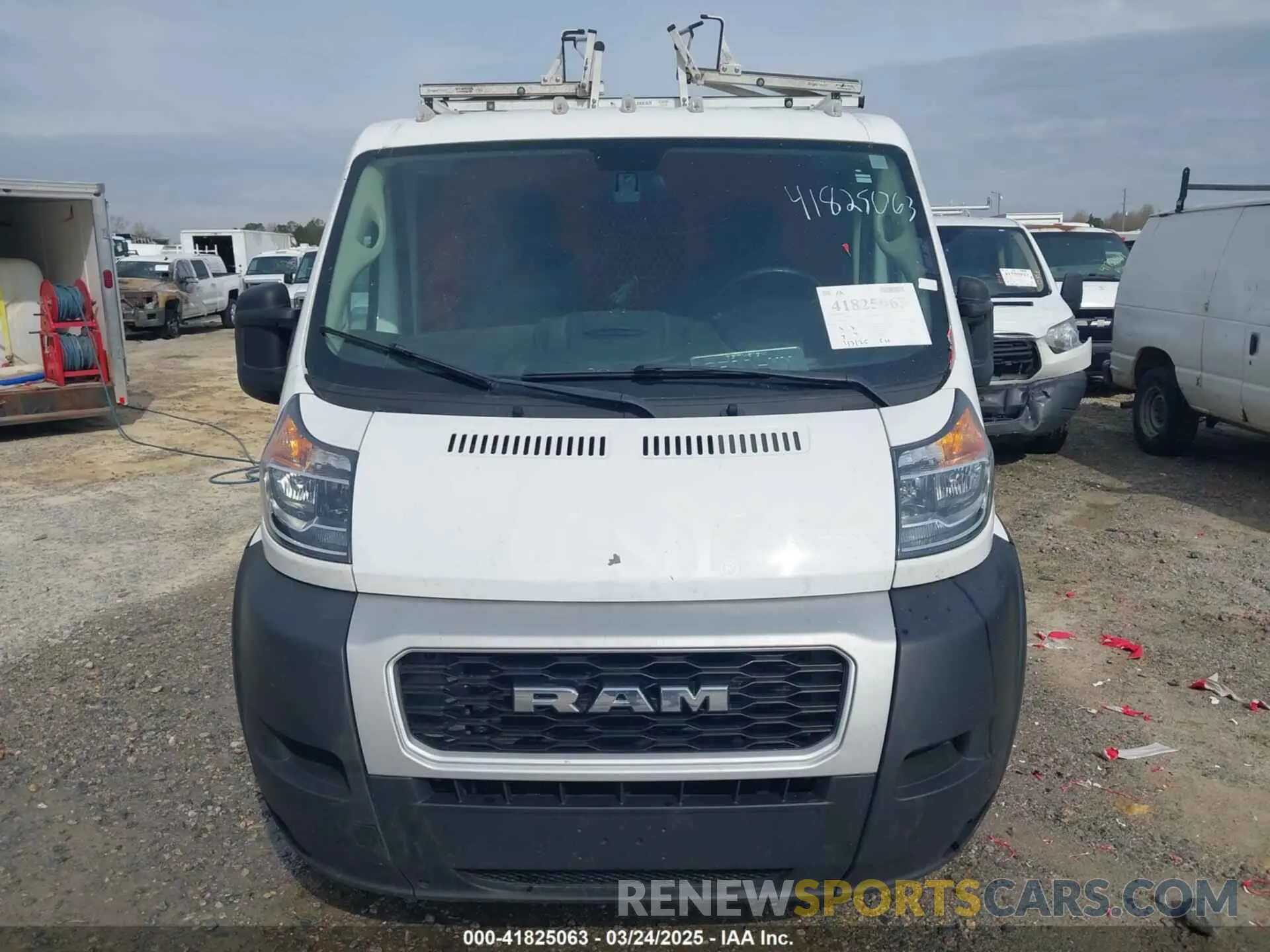 12 Фотография поврежденного автомобиля 3C6TRVAG1LE135423 RAM PROMASTER 1500 2020