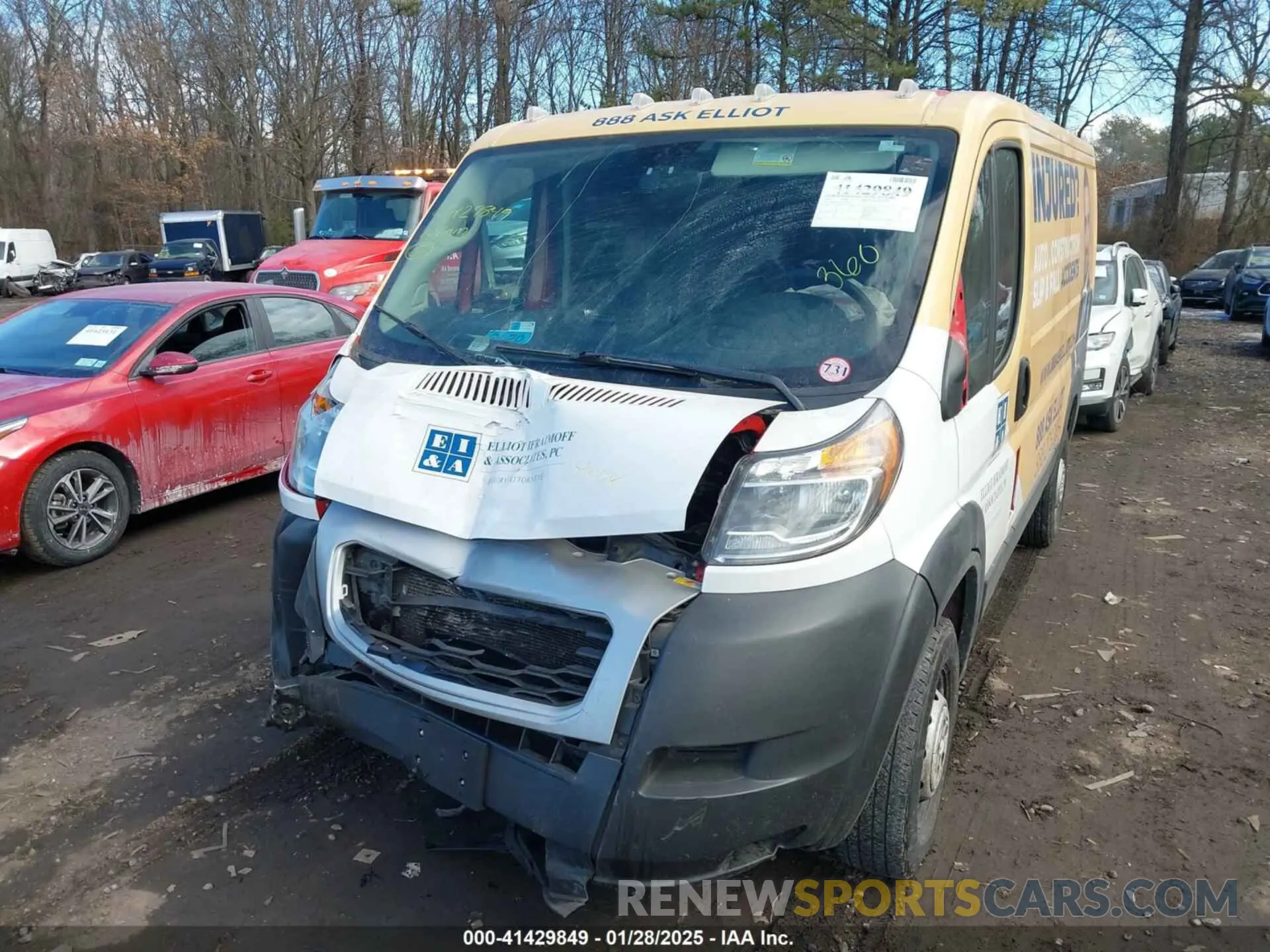 6 Photograph of a damaged car 3C6TRVAG5LE104207 RAM PROMASTER 1500 2020