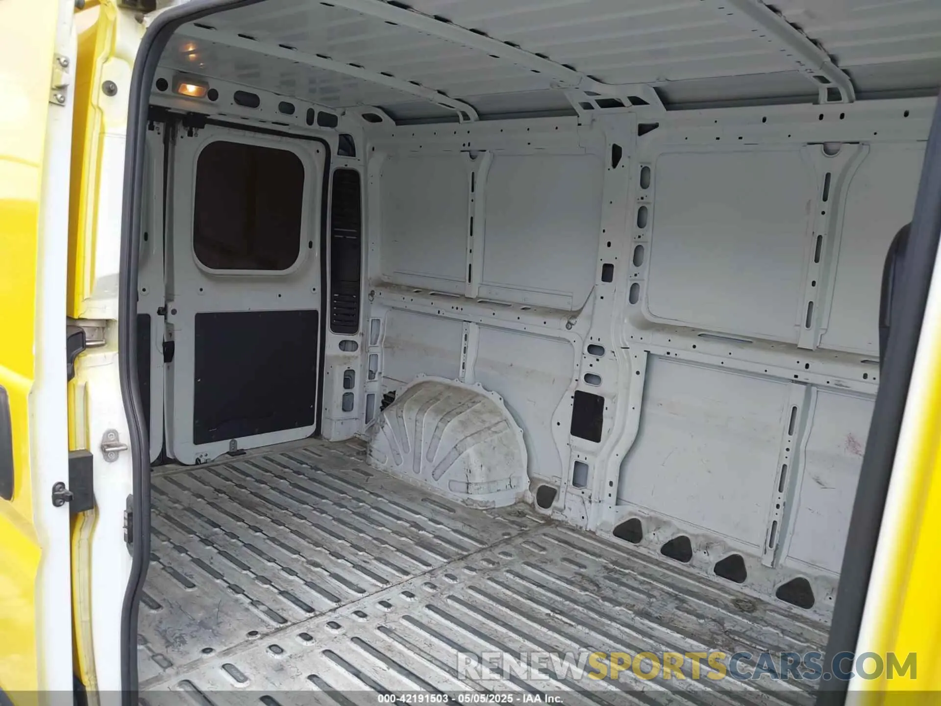 8 Фотография поврежденного автомобиля 3C6TRVAG6LE127298 RAM PROMASTER 1500 2020