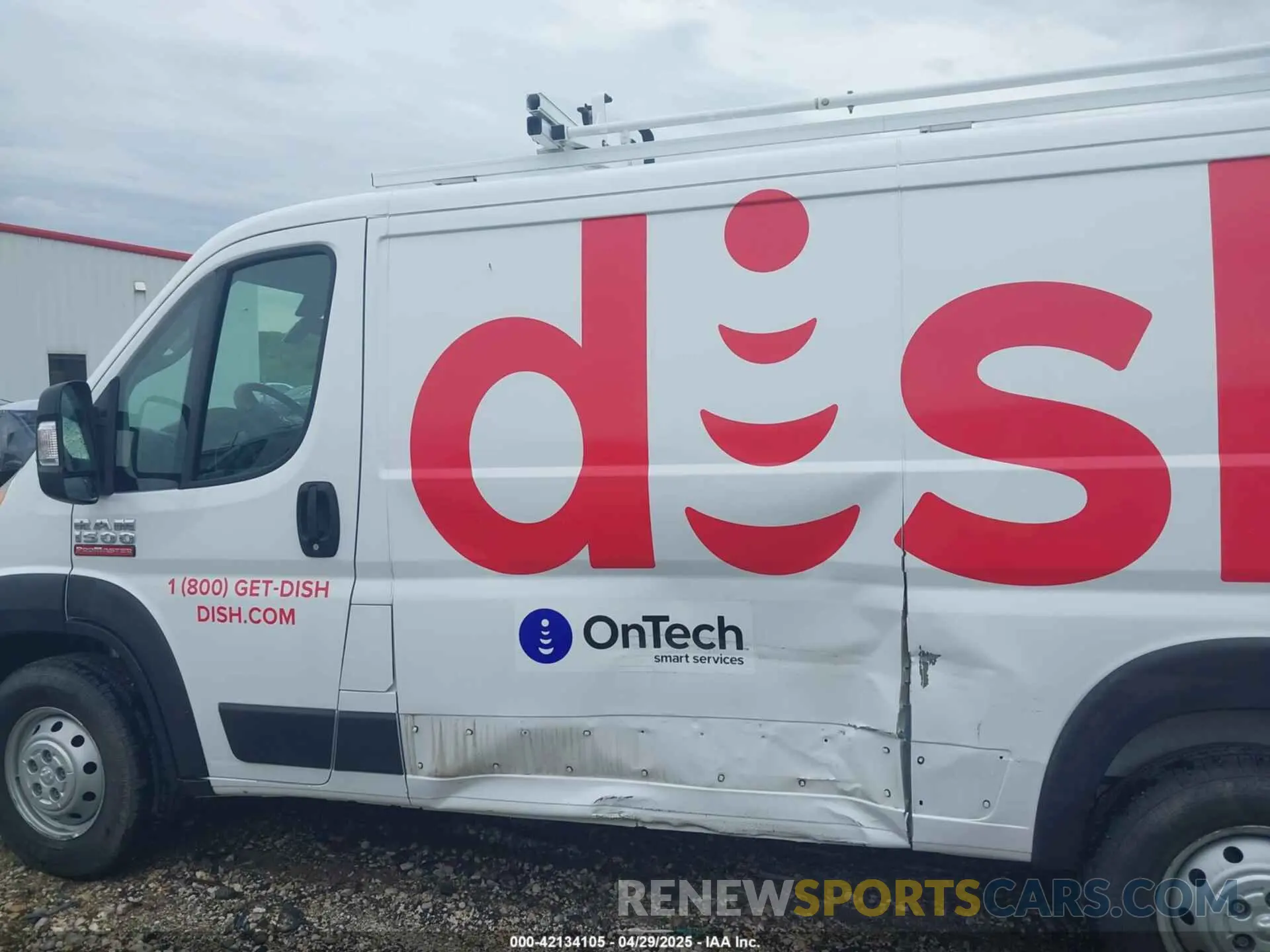 15 Photograph of a damaged car 3C6TRVAG6LE138219 RAM PROMASTER 1500 2020