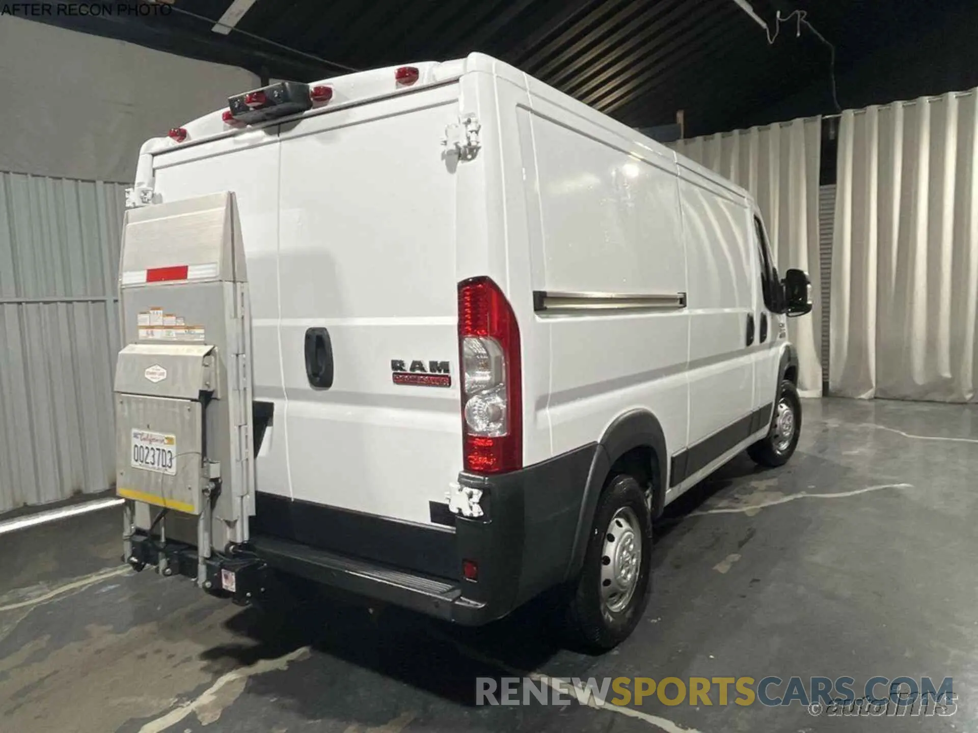 2 Фотография поврежденного автомобиля 3C6TRVAG7LE138858 RAM PROMASTER 1500 2020