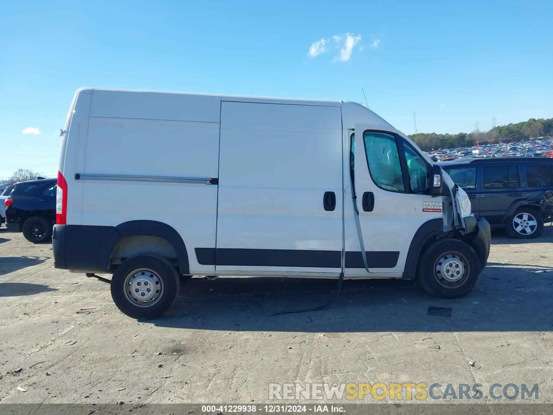 13 Фотография поврежденного автомобиля 3C6TRVBG8LE127219 RAM PROMASTER 1500 2020