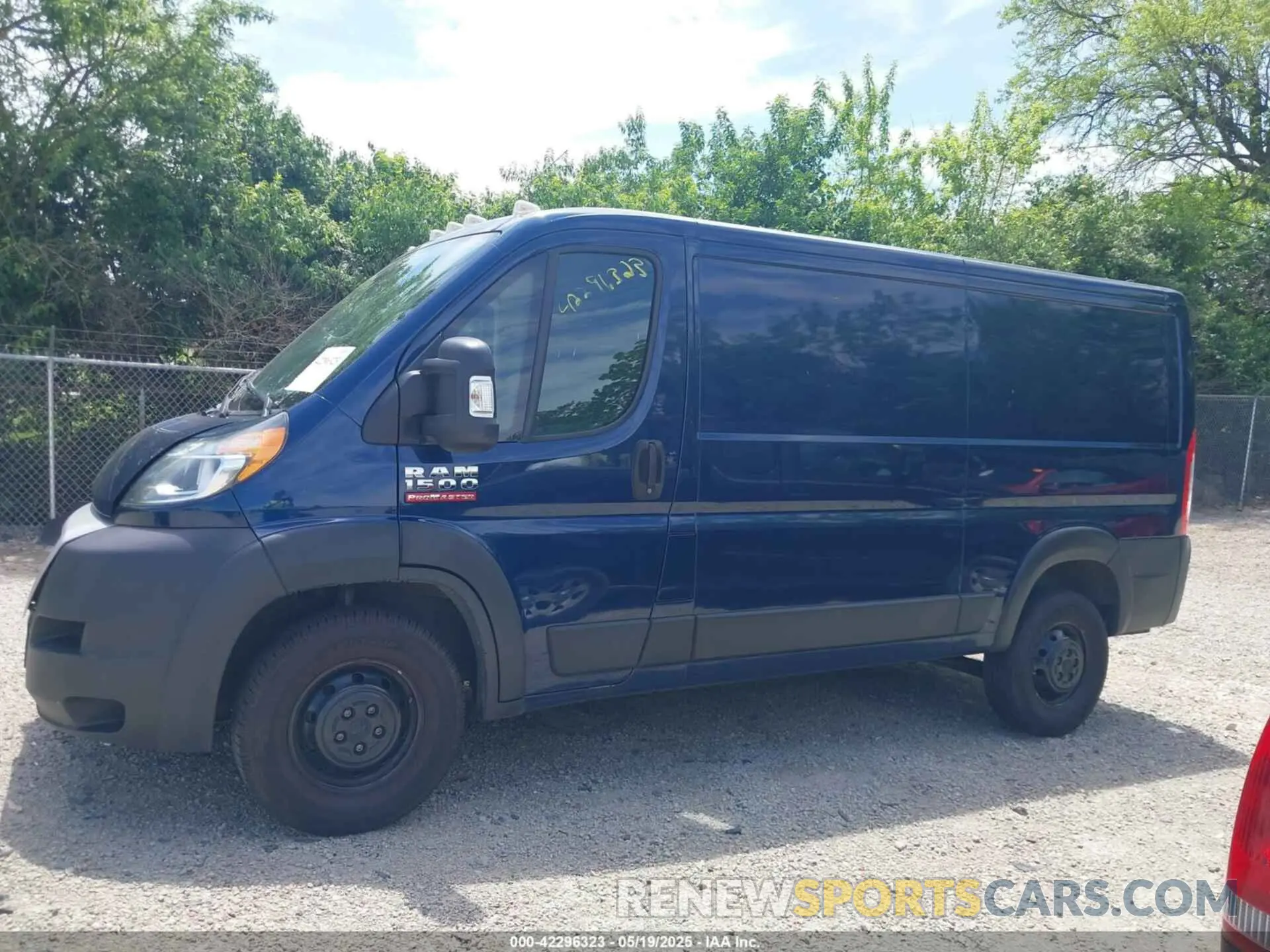 15 Photograph of a damaged car 3C6LRVAG0ME564750 RAM PROMASTER 1500 2021