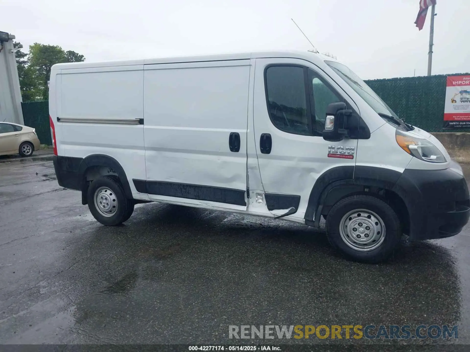 13 Фотография поврежденного автомобиля 3C6LRVAG9ME521265 RAM PROMASTER 1500 2021