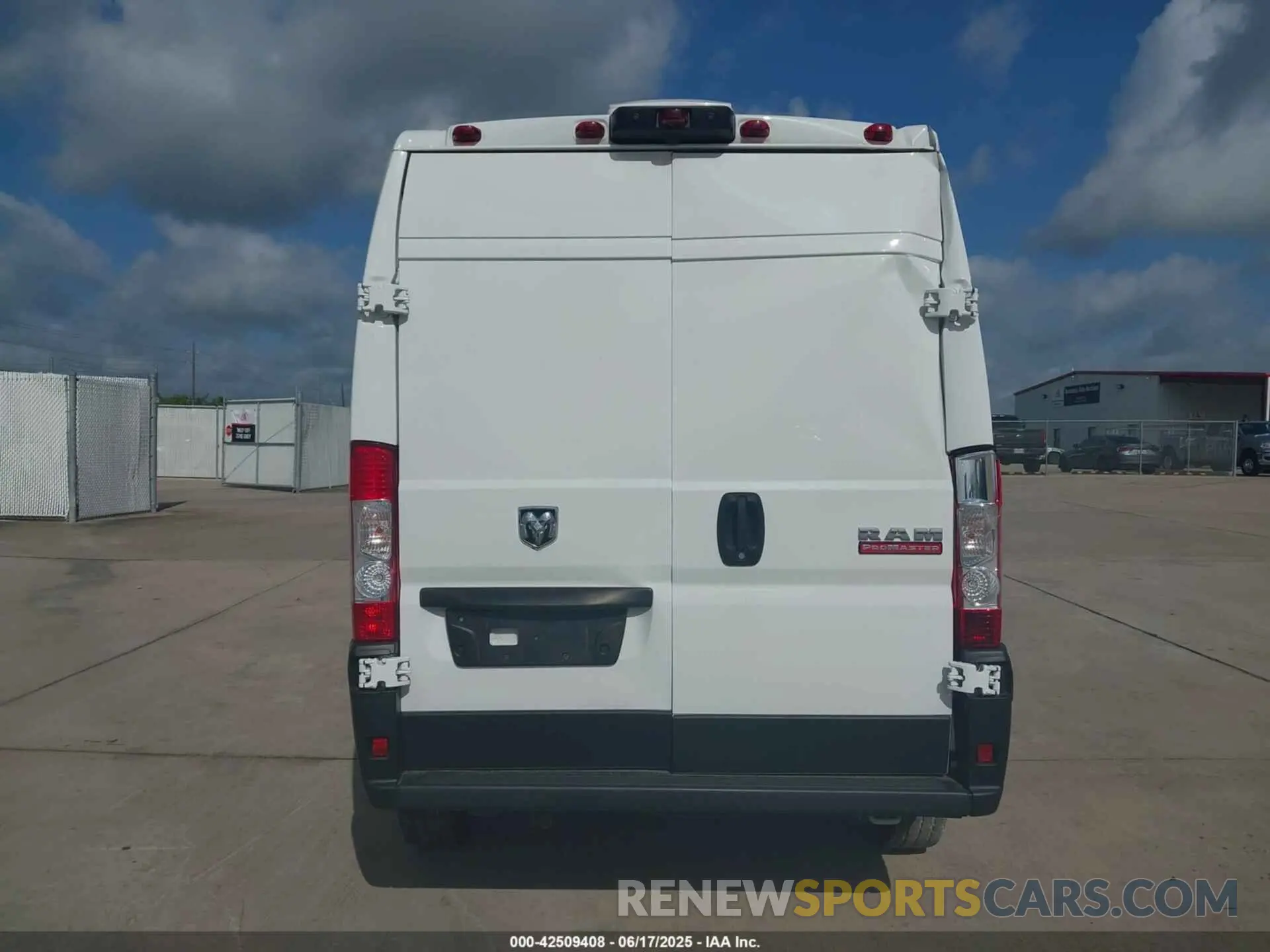 15 Фотография поврежденного автомобиля 3C6LRVBG1ME581703 RAM PROMASTER 1500 2021
