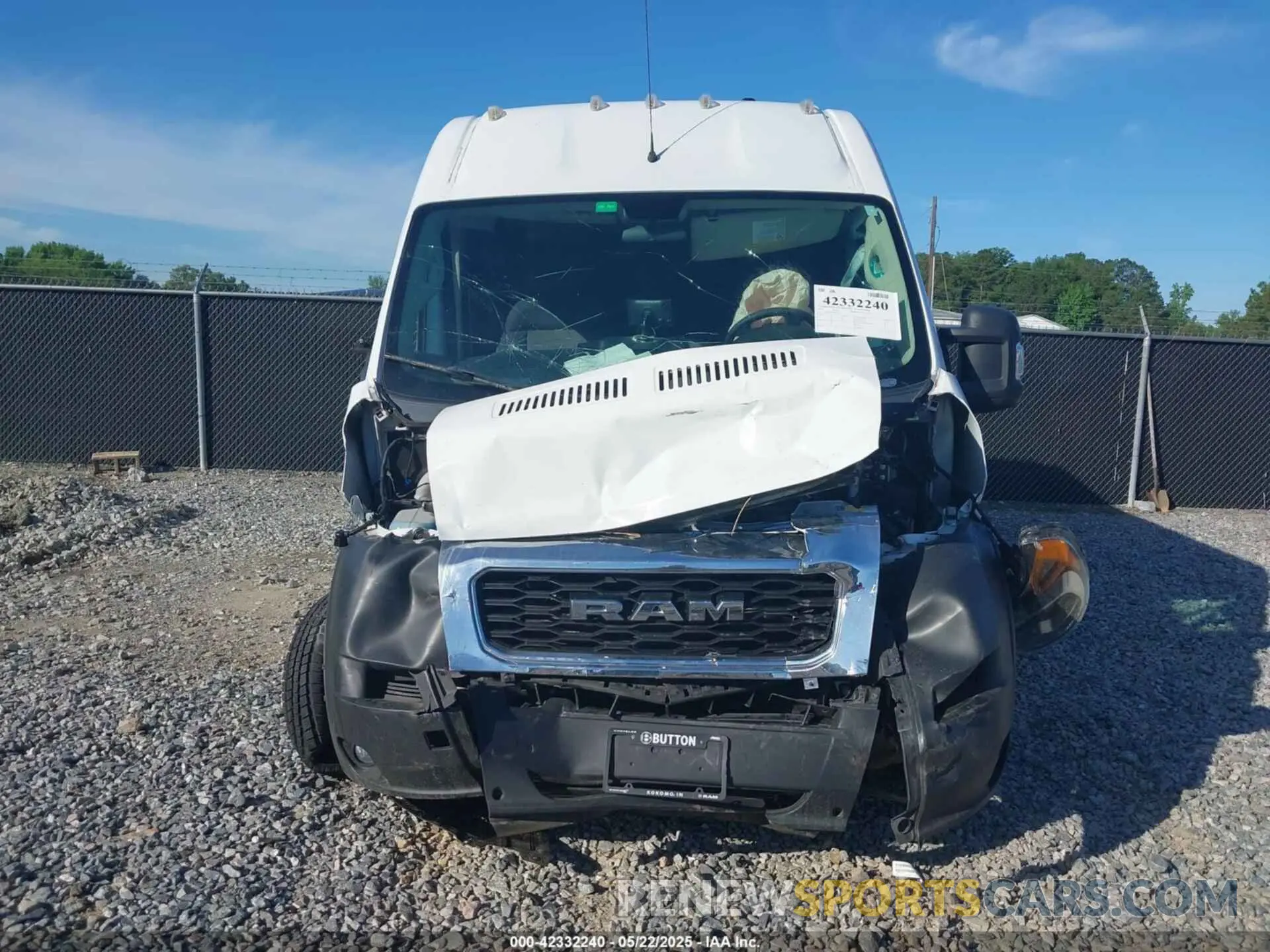 13 Photograph of a damaged car 3C6LRVBG2ME559354 RAM PROMASTER 1500 2021