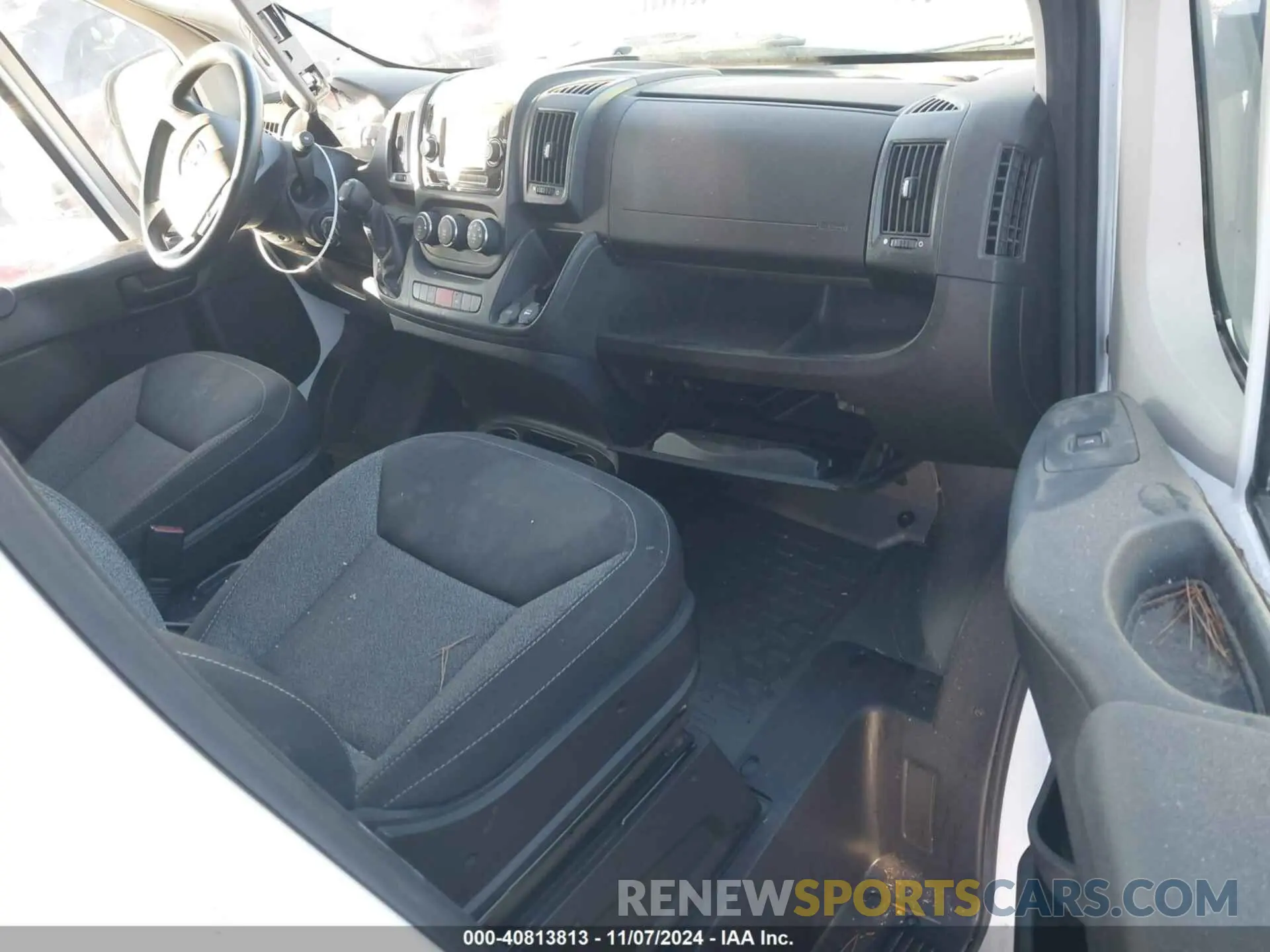 5 Photograph of a damaged car 3C6LRVBG8ME539769 RAM PROMASTER 1500 2021