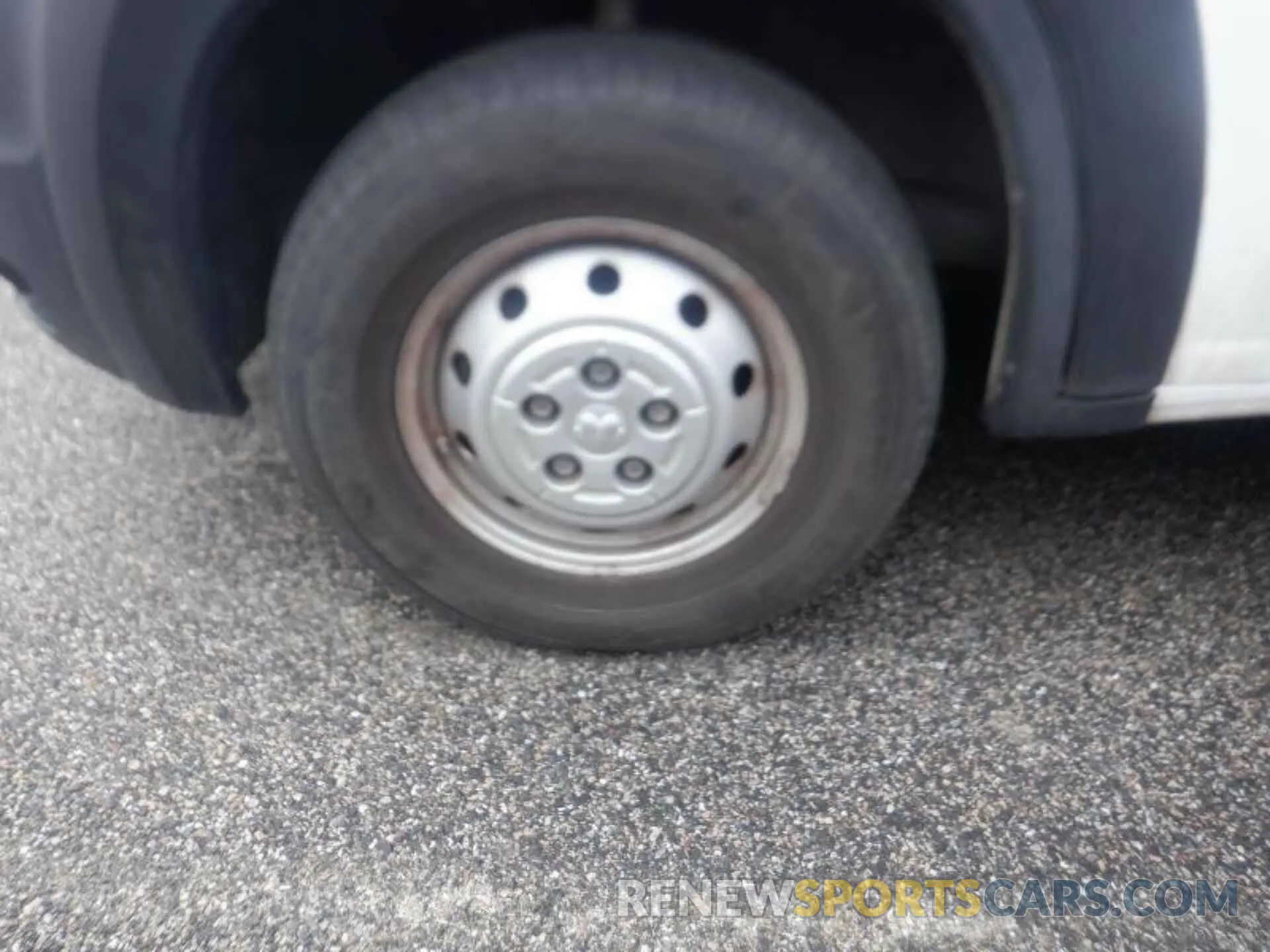 18 Photograph of a damaged car 3C6LRVNG2ME514958 RAM PROMASTER 1500 2021