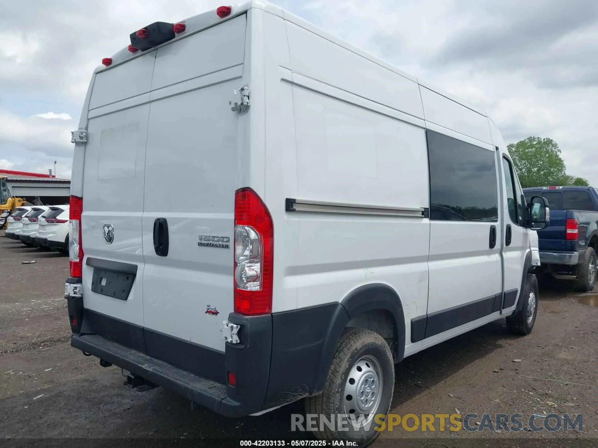 4 Фотография поврежденного автомобиля 3C6LRVBG0PE567554 RAM PROMASTER 1500 2023