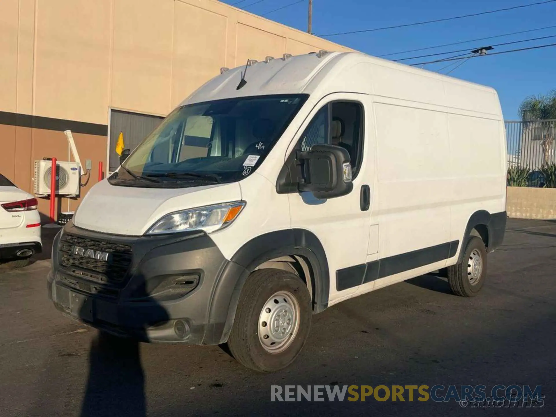 3 Фотография поврежденного автомобиля 3C6LRVBG3PE517683 RAM PROMASTER 1500 2023