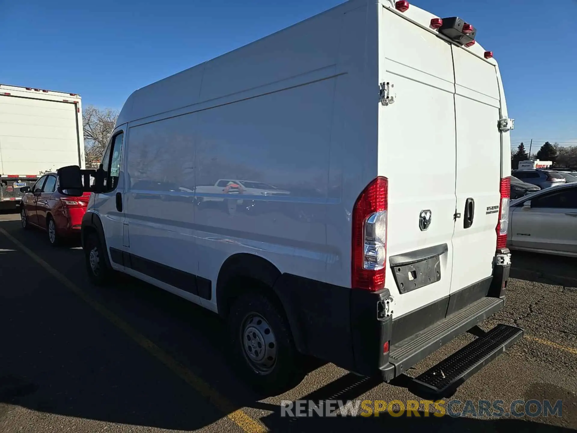 10 Photograph of a damaged car 3C6LRVBG3PE521913 RAM PROMASTER 1500 2023