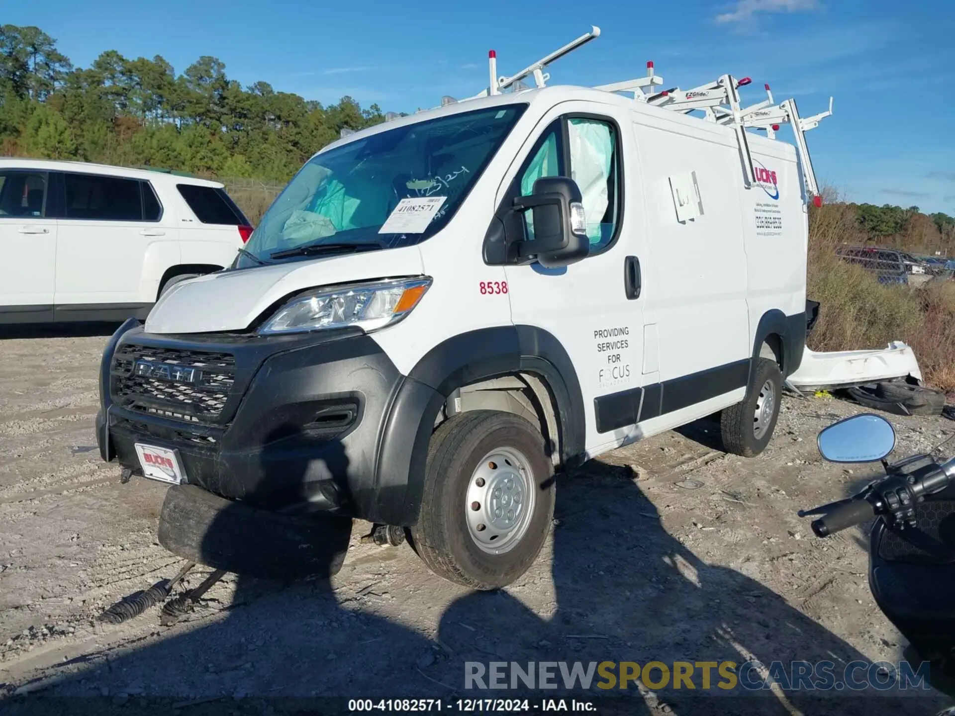 2 Фотография поврежденного автомобиля 3C6LRVNG1PE548538 RAM PROMASTER 1500 2023