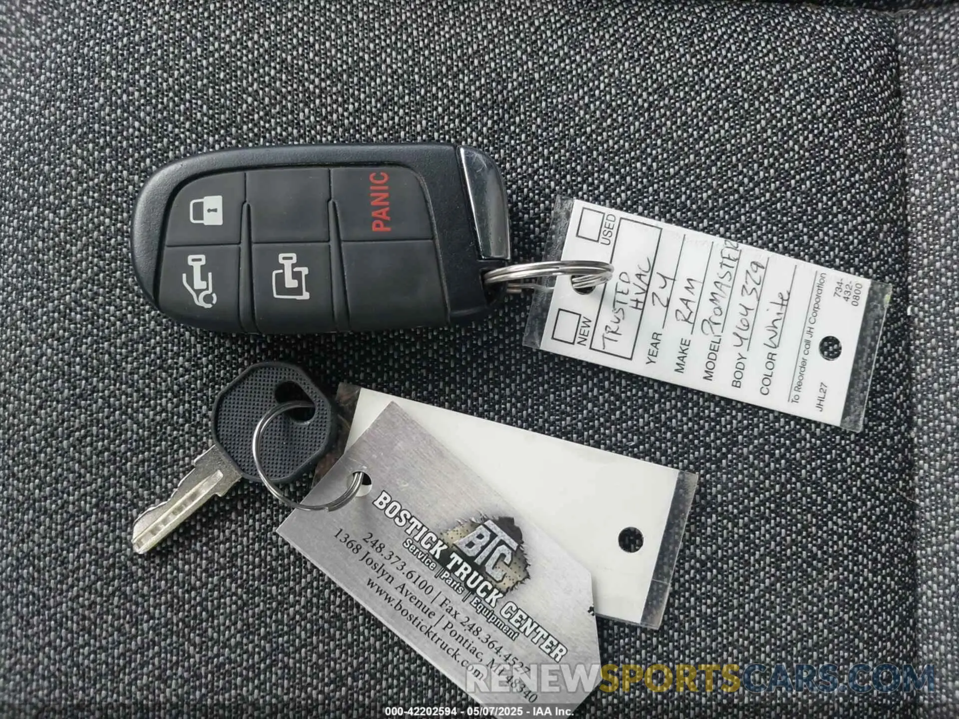 11 Фотография поврежденного автомобиля 3C6LRVAG7RE132017 RAM PROMASTER 1500 2024