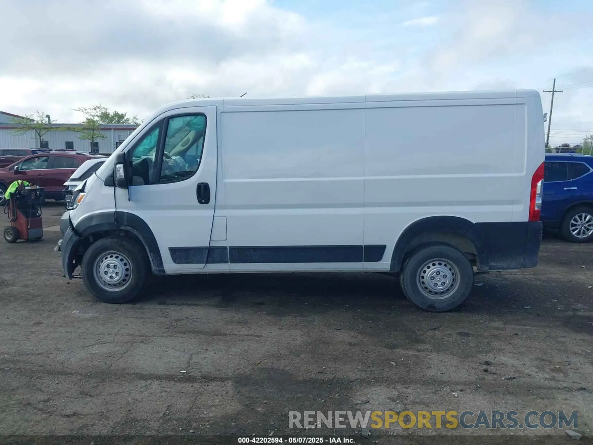 14 Фотография поврежденного автомобиля 3C6LRVAG7RE132017 RAM PROMASTER 1500 2024