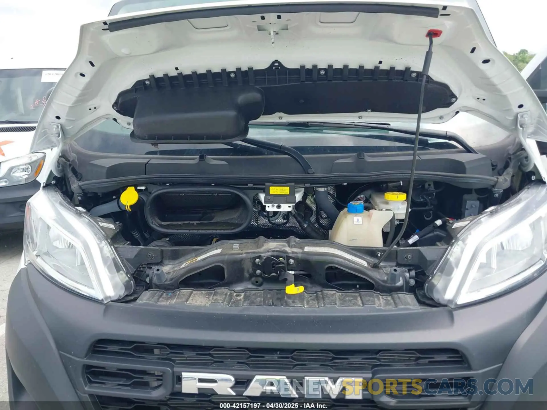 10 Photograph of a damaged car 3C6LRVBG0RE124954 RAM PROMASTER 1500 2024