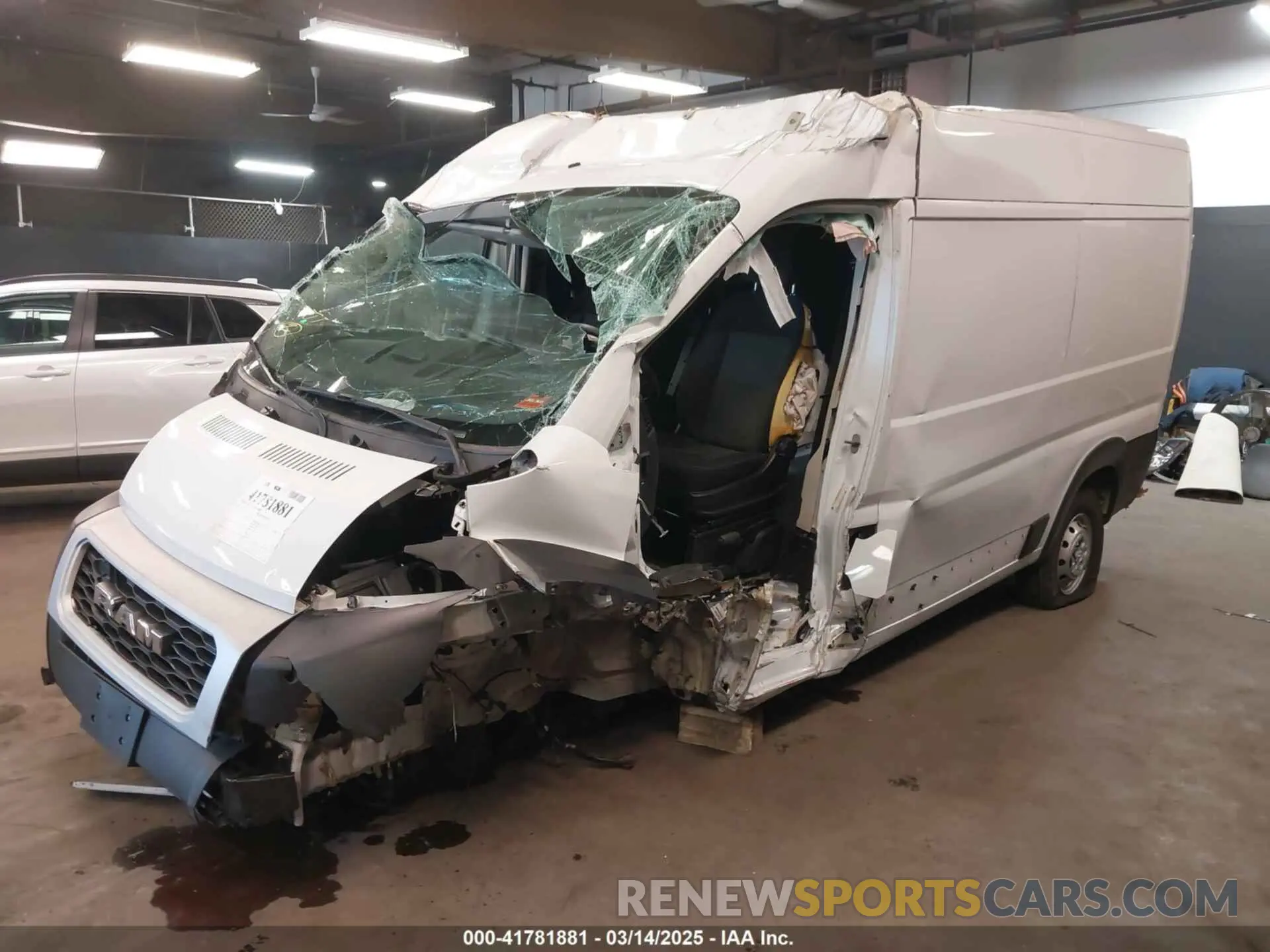 2 Фотография поврежденного автомобиля 3C6TRVCG0KE525540 RAM PROMASTER 2500 2019