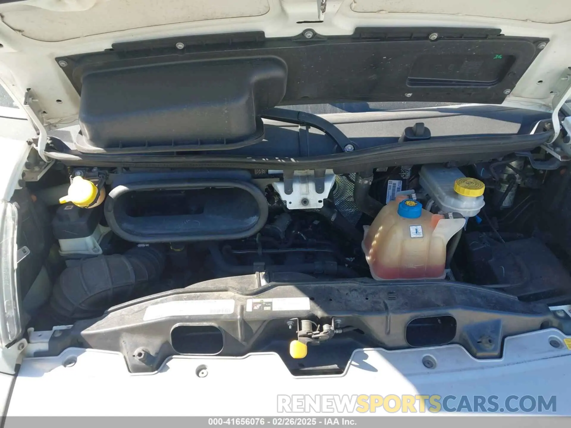 10 Photograph of a damaged car 3C6TRVCG3KE511485 RAM PROMASTER 2500 2019