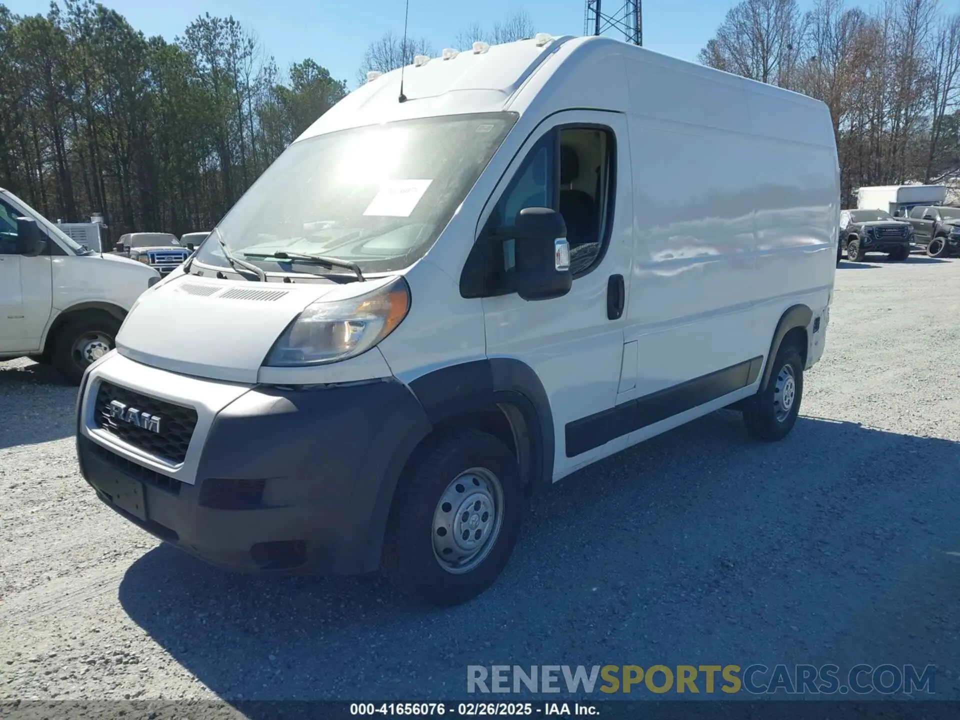 2 Photograph of a damaged car 3C6TRVCG3KE511485 RAM PROMASTER 2500 2019