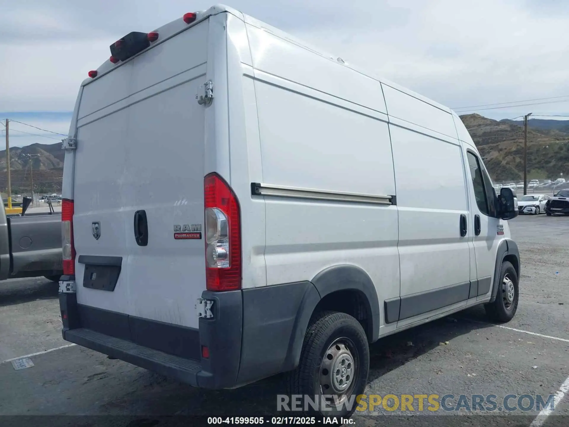 4 Фотография поврежденного автомобиля 3C6TRVCG7KE520397 RAM PROMASTER 2500 2019