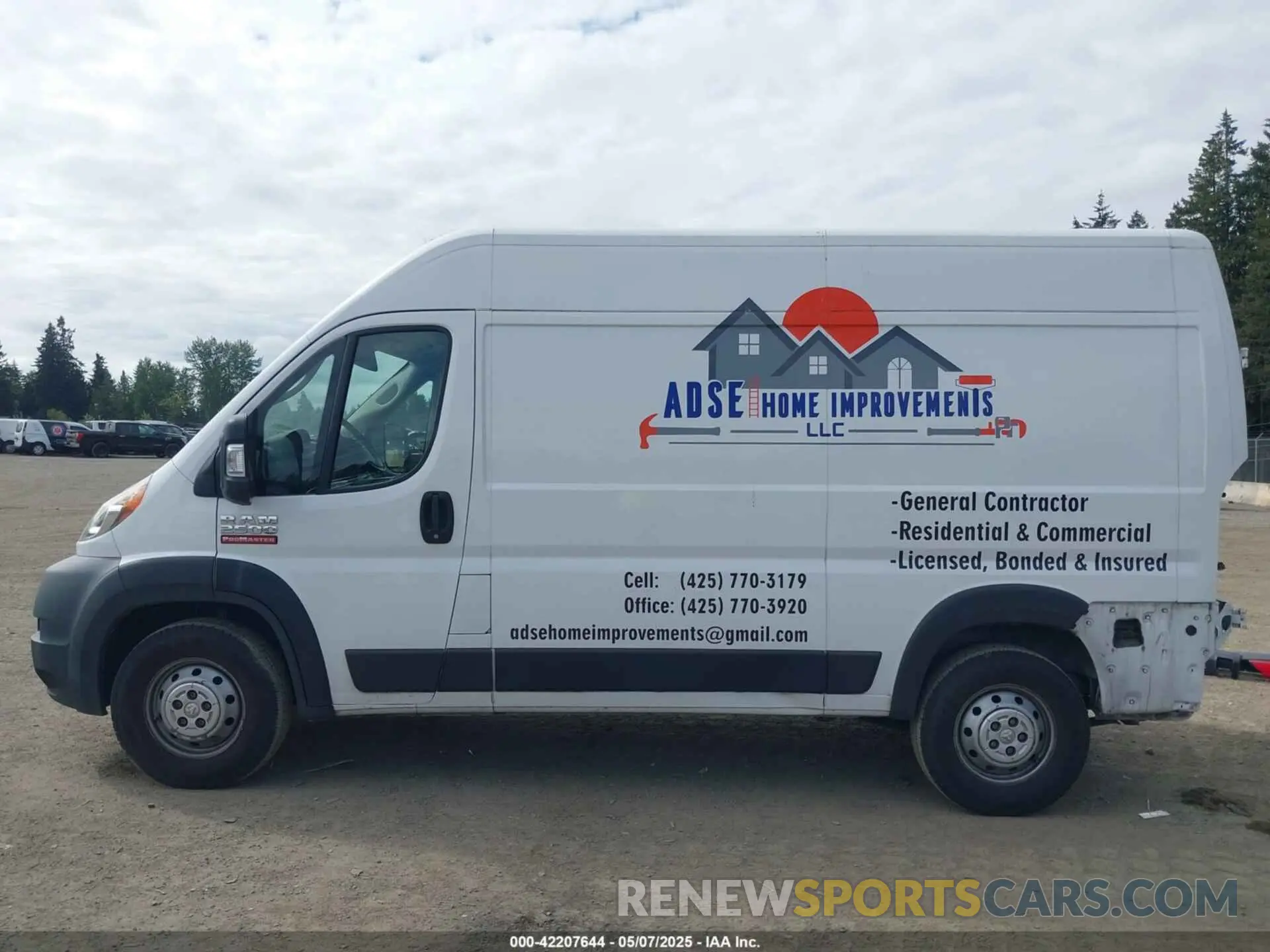15 Photograph of a damaged car 3C6TRVCG7KE530928 RAM PROMASTER 2500 2019