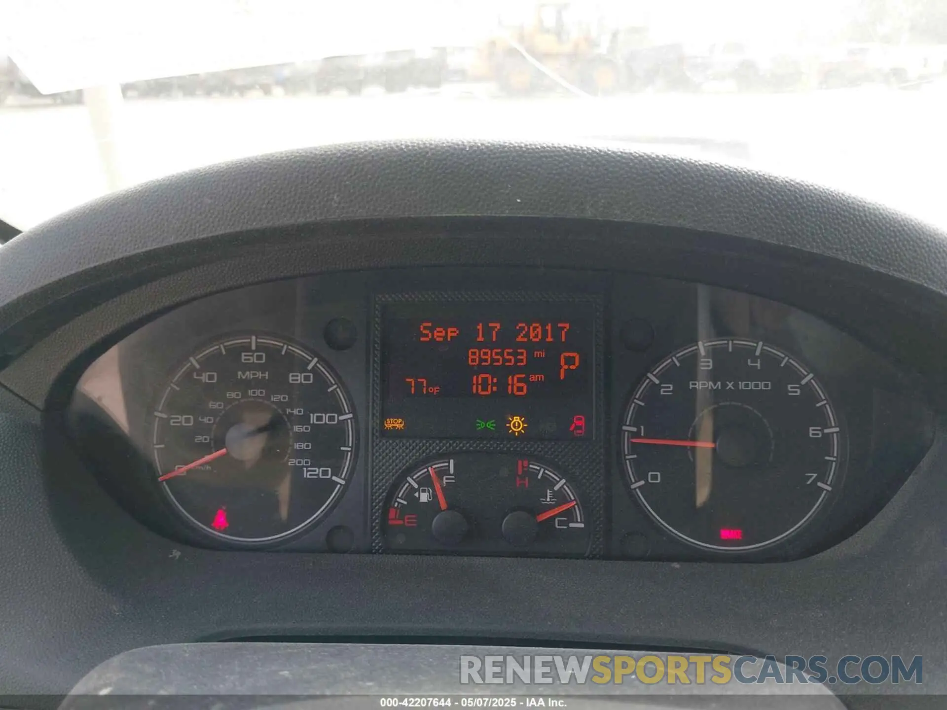 7 Photograph of a damaged car 3C6TRVCG7KE530928 RAM PROMASTER 2500 2019