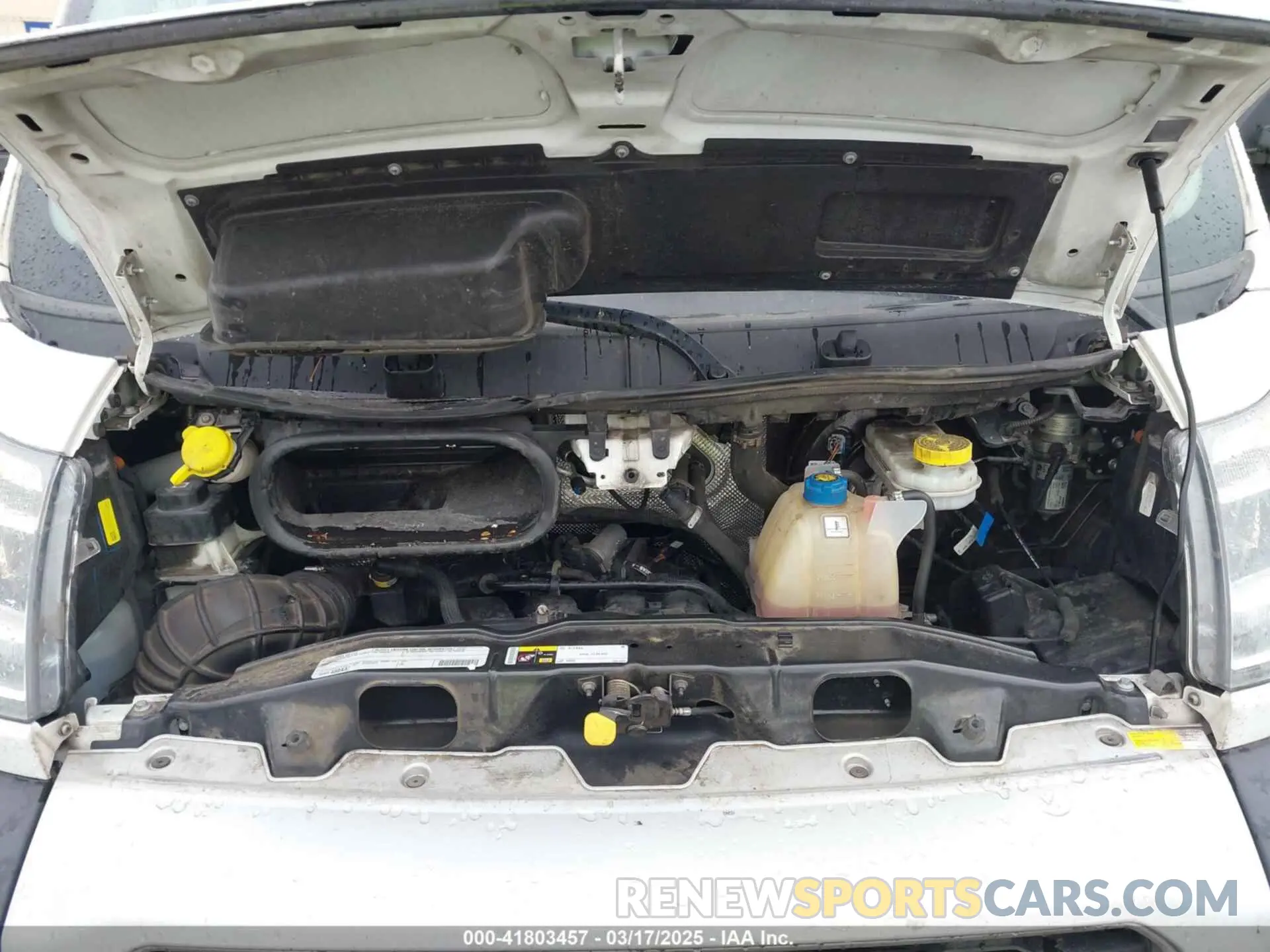 5 Photograph of a damaged car 3C6TRVCG7KE562908 RAM PROMASTER 2500 2019