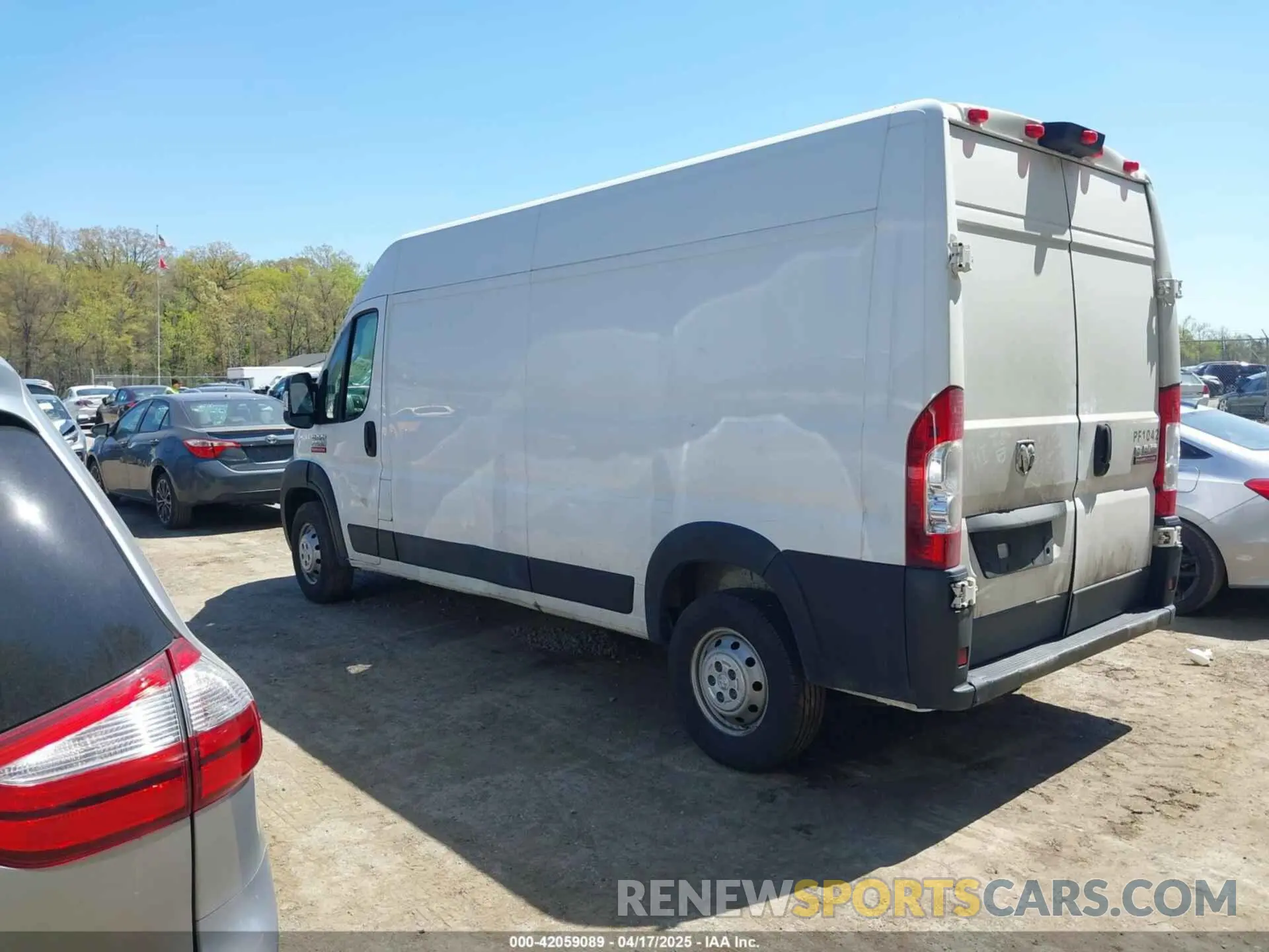 3 Фотография поврежденного автомобиля 3C6TRVDG1LE101543 RAM PROMASTER 2500 2020