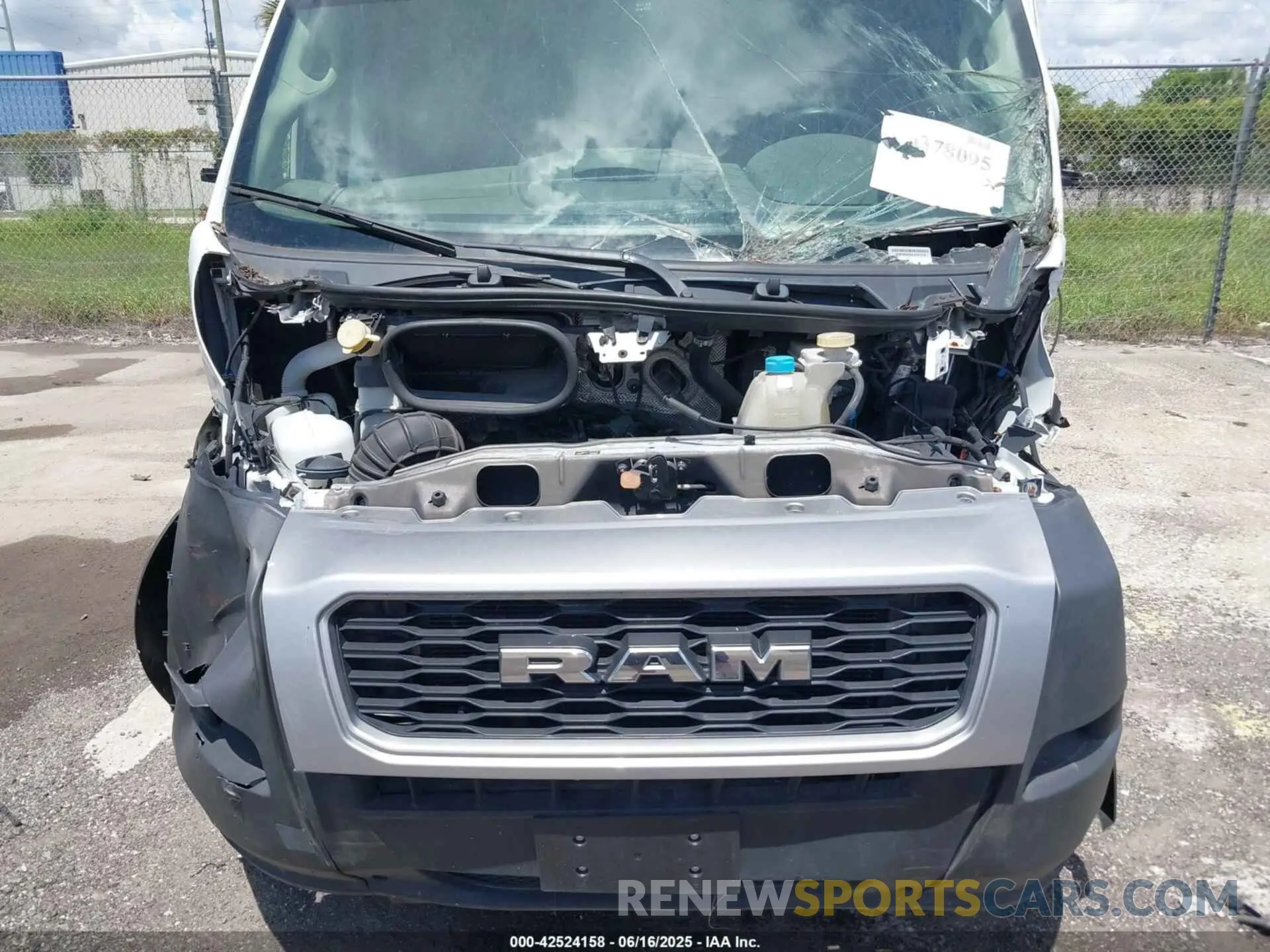 6 Photograph of a damaged car 3C6TRVDG3LE101219 RAM PROMASTER 2500 2020