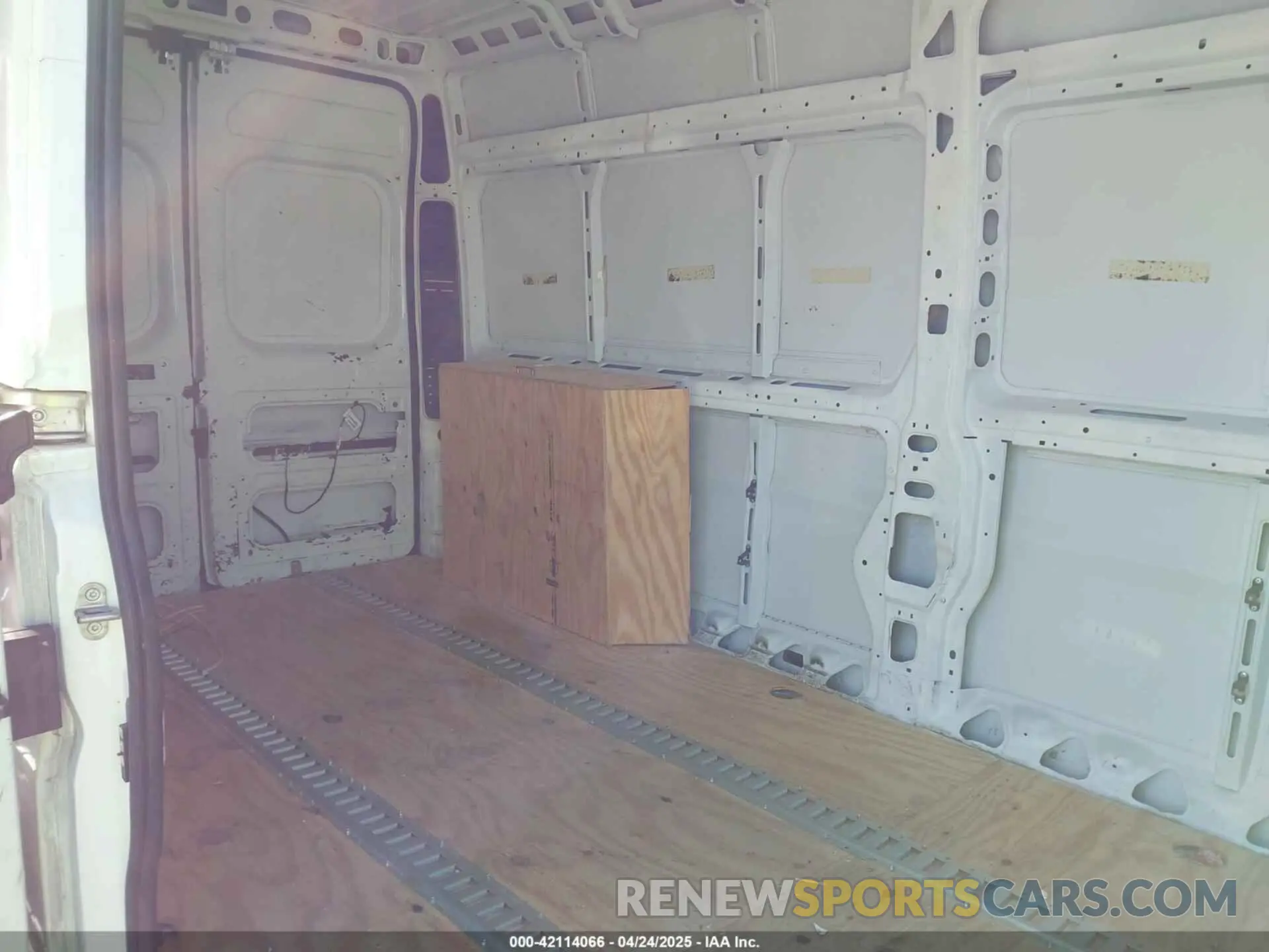 8 Фотография поврежденного автомобиля 3C6TRVDGXLE128269 RAM PROMASTER 2500 2020