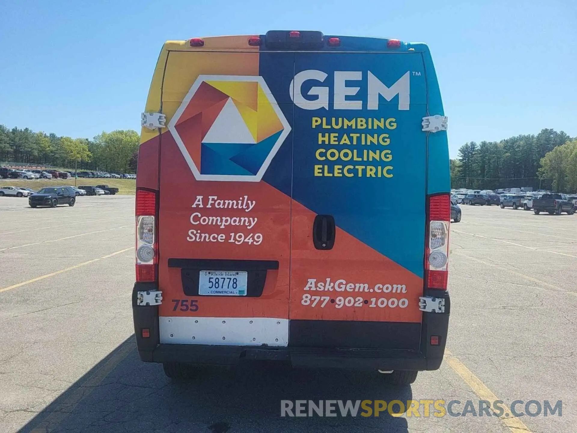 15 Photograph of a damaged car 3C6ERVDG8ME504574 RAM PROMASTER 2500 2021