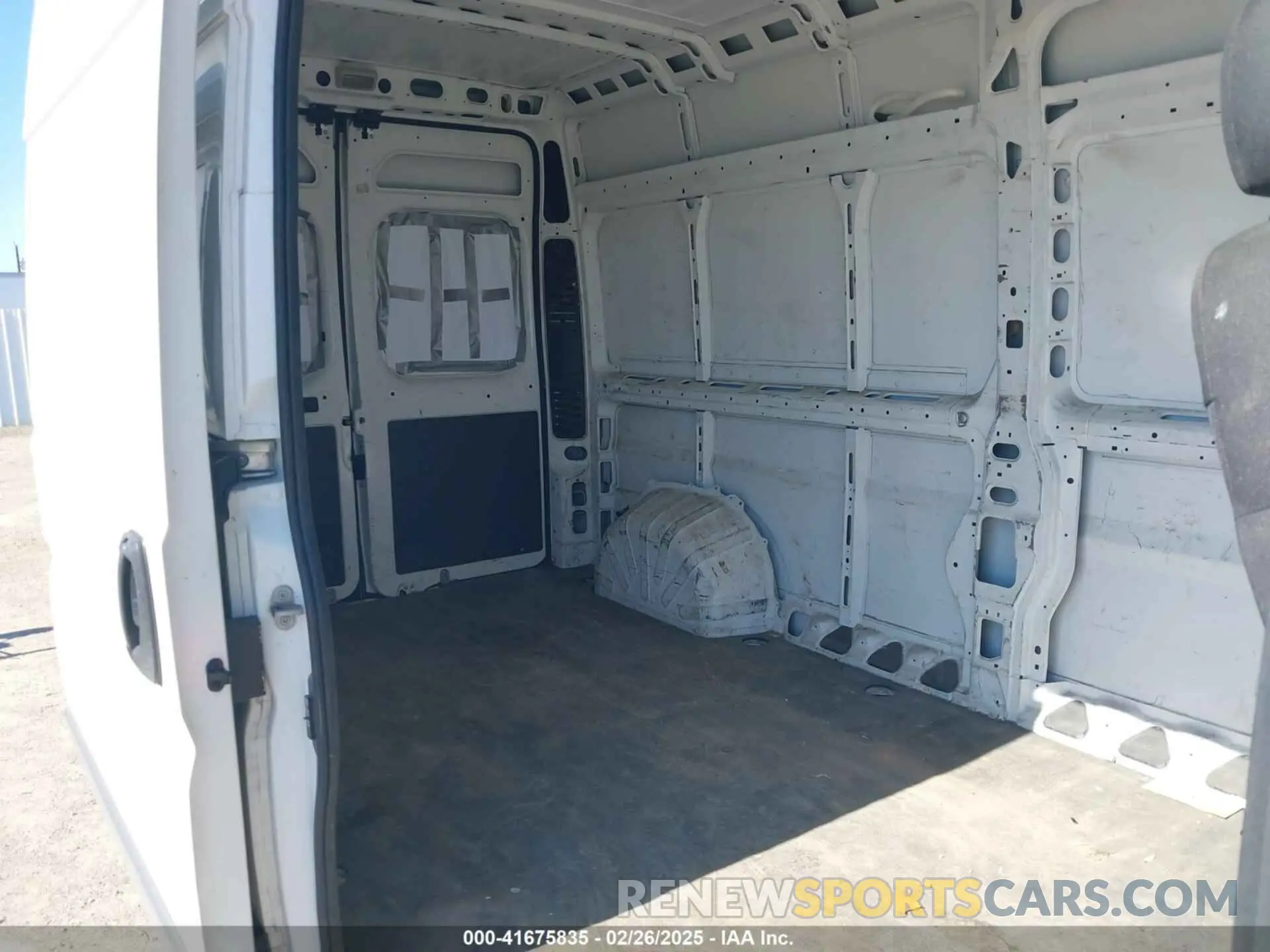 8 Фотография поврежденного автомобиля 3C6ERVDG9ME508729 RAM PROMASTER 2500 2021