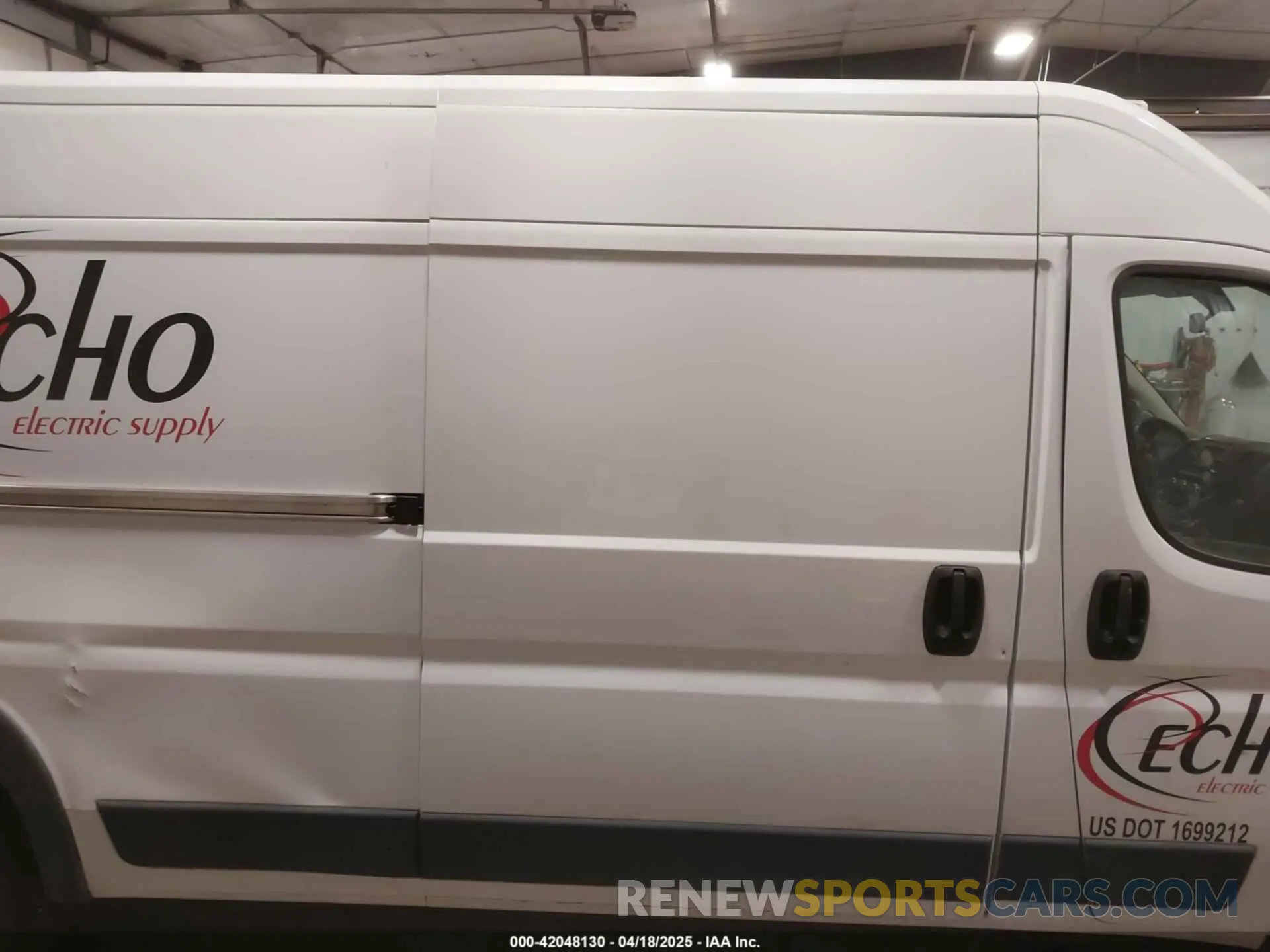 14 Photograph of a damaged car 3C6LRVDG0ME527676 RAM PROMASTER 2500 2021