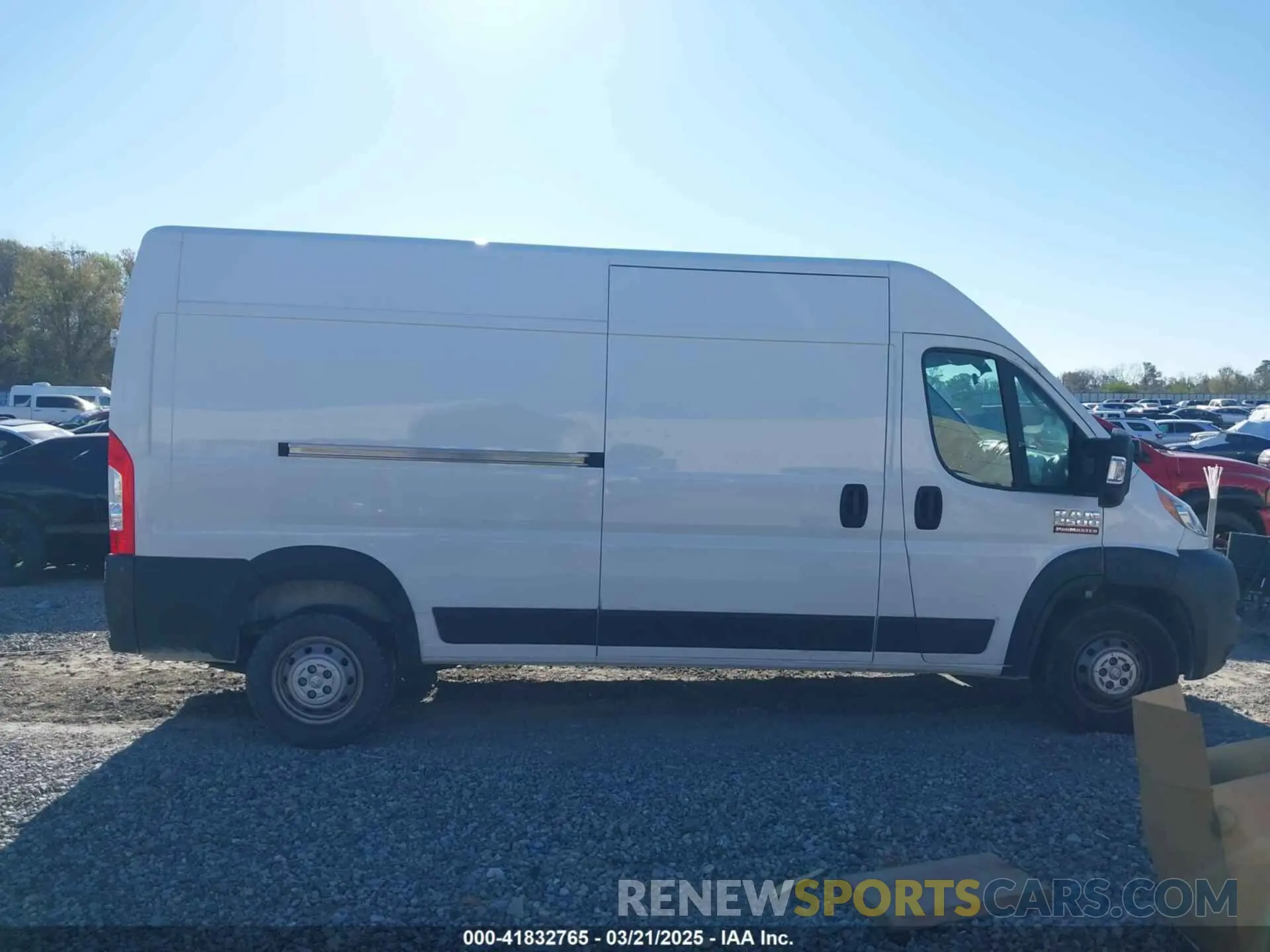 13 Photograph of a damaged car 3C6LRVDG6ME520408 RAM PROMASTER 2500 2021