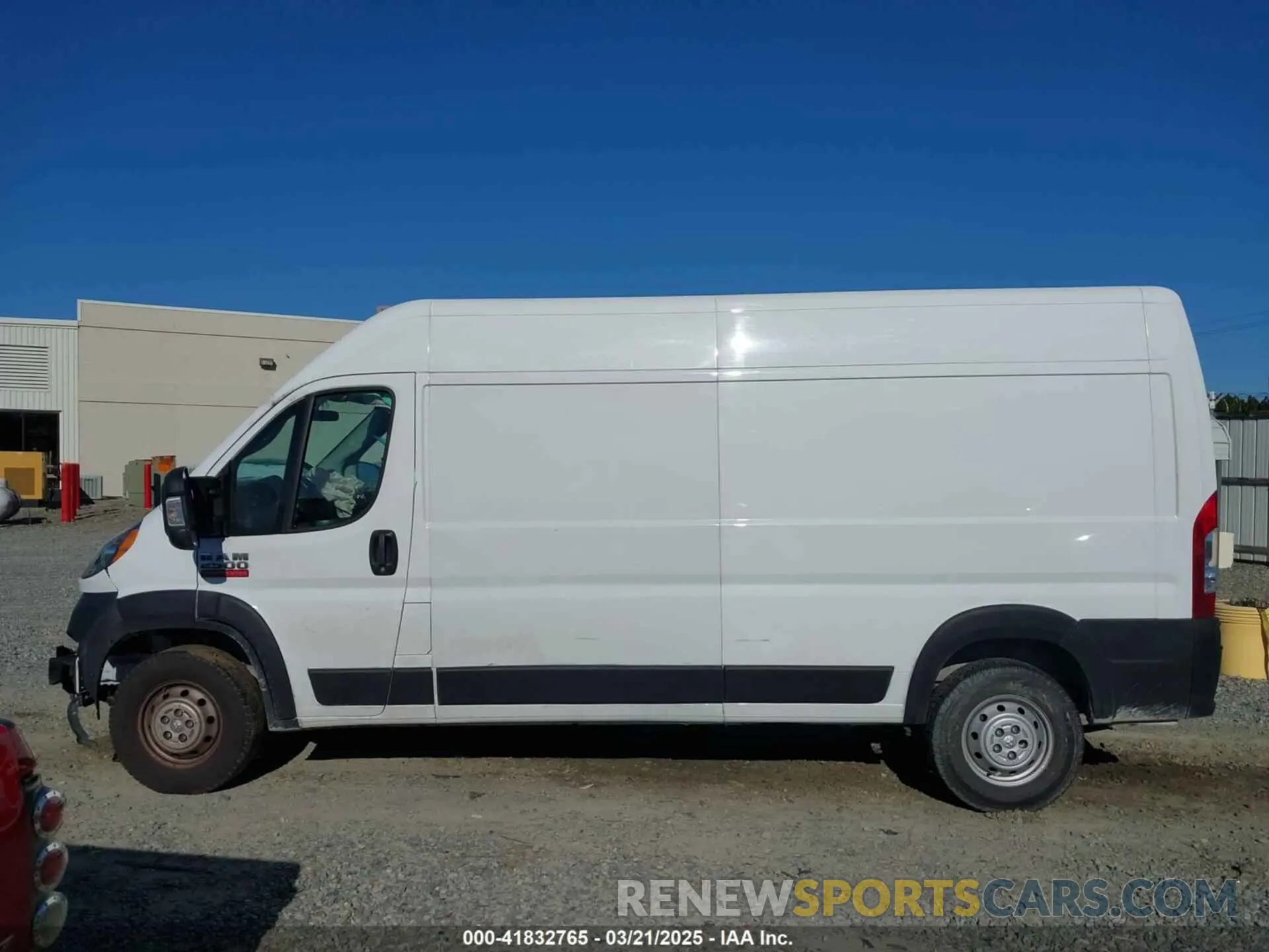 14 Photograph of a damaged car 3C6LRVDG6ME520408 RAM PROMASTER 2500 2021