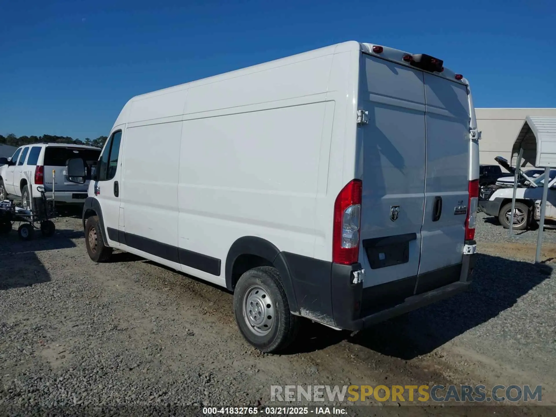 3 Photograph of a damaged car 3C6LRVDG6ME520408 RAM PROMASTER 2500 2021