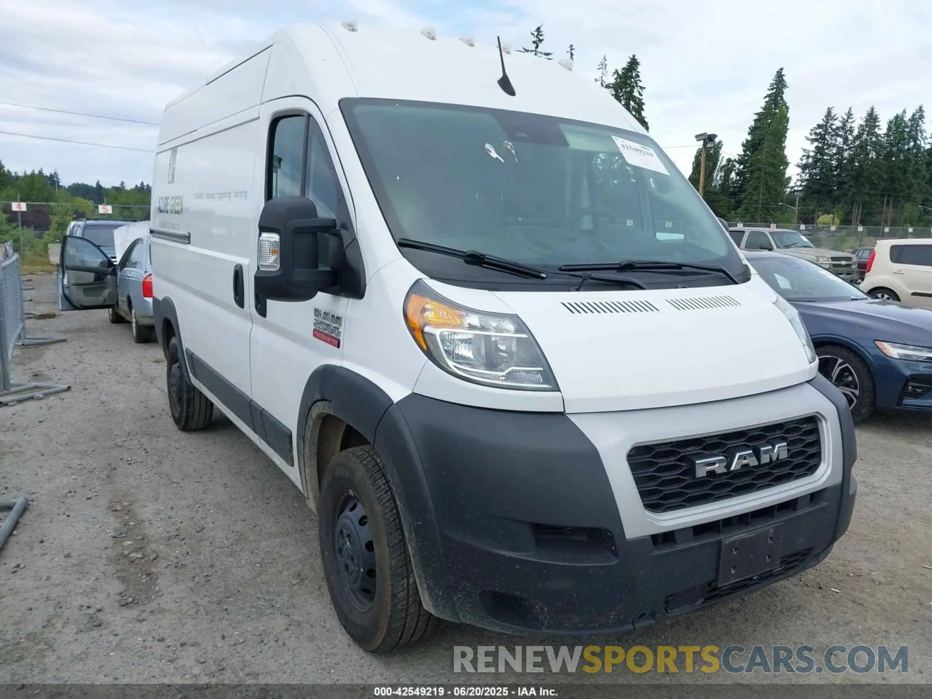 1 Photograph of a damaged car 3C6LRVCG5NE120147 RAM PROMASTER 2500 2022