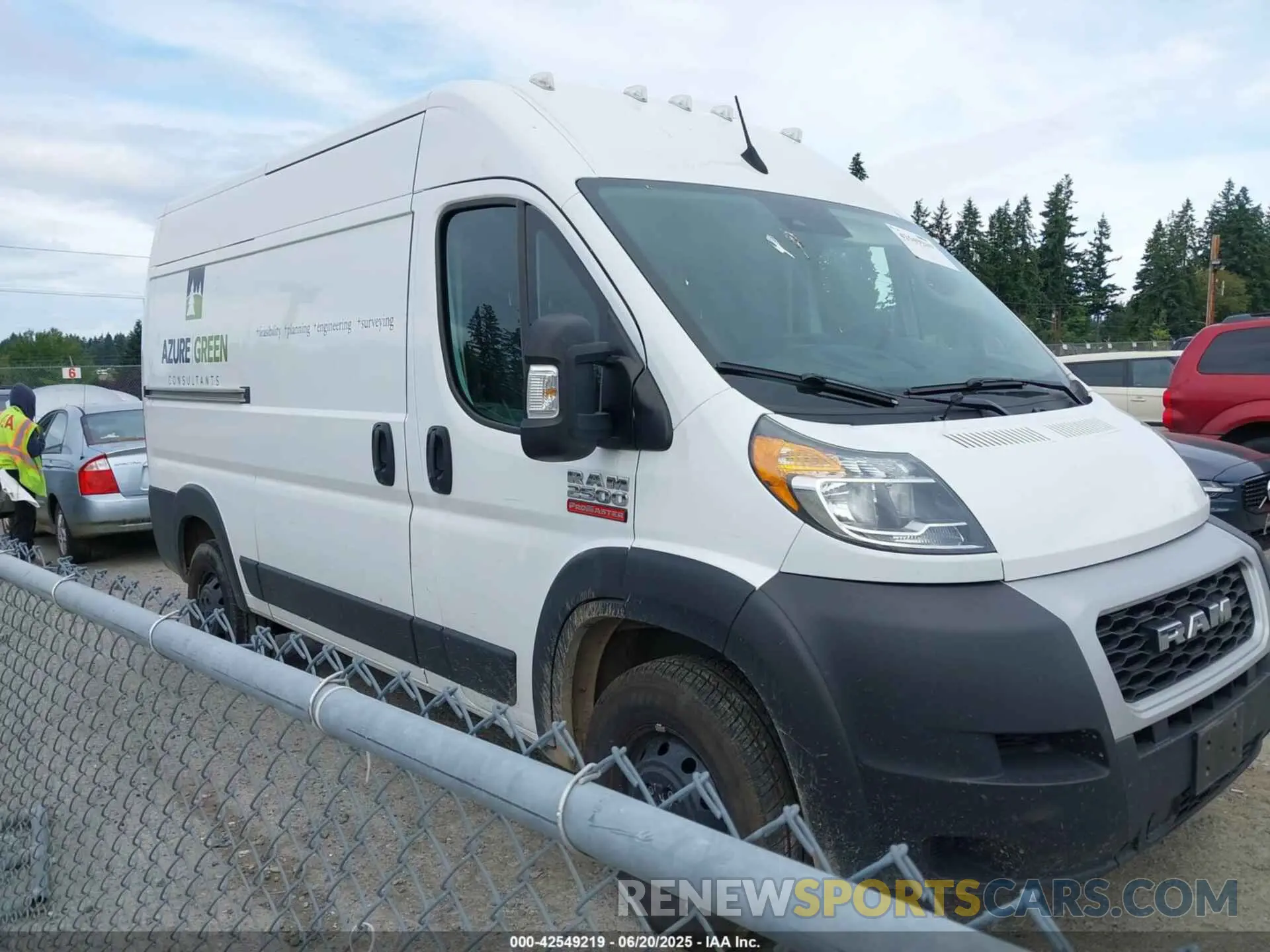 13 Photograph of a damaged car 3C6LRVCG5NE120147 RAM PROMASTER 2500 2022