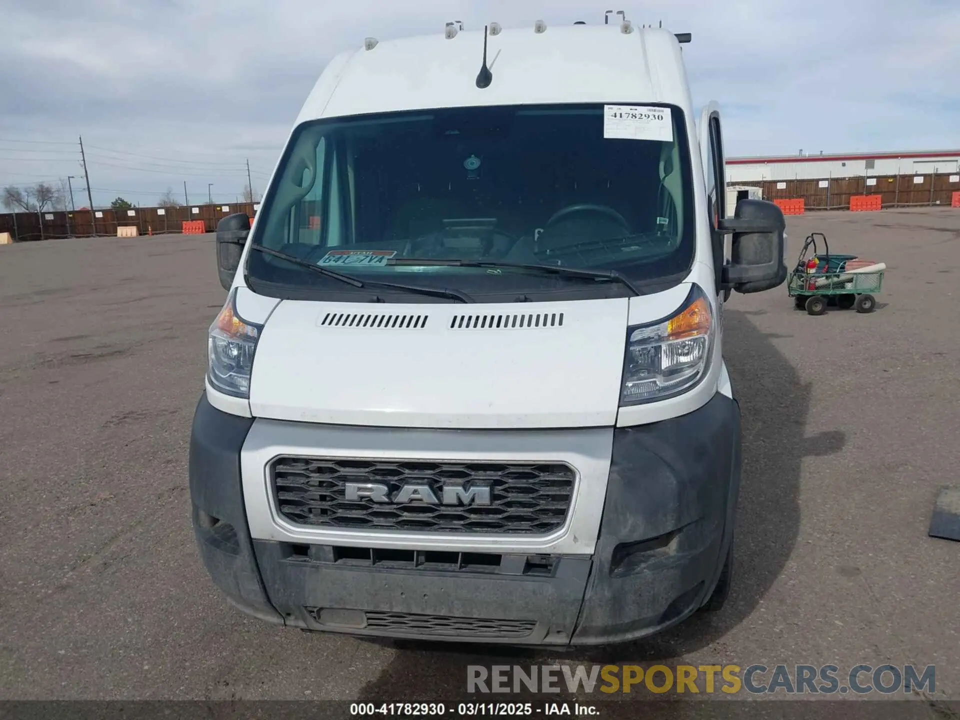 12 Photograph of a damaged car 3C6LRVDG8NE123557 RAM PROMASTER 2500 2022