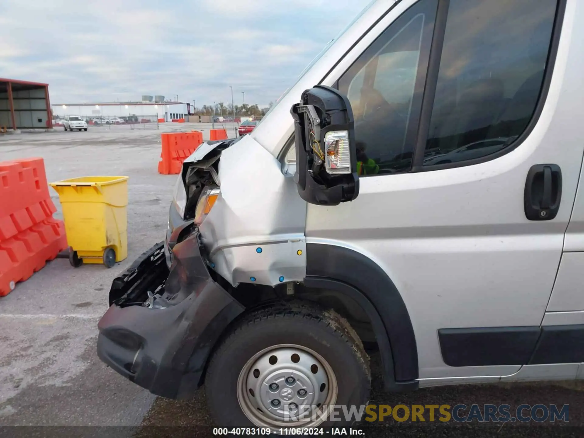 19 Фотография поврежденного автомобиля 3C6LRVCG1PE522959 RAM PROMASTER 2500 2023