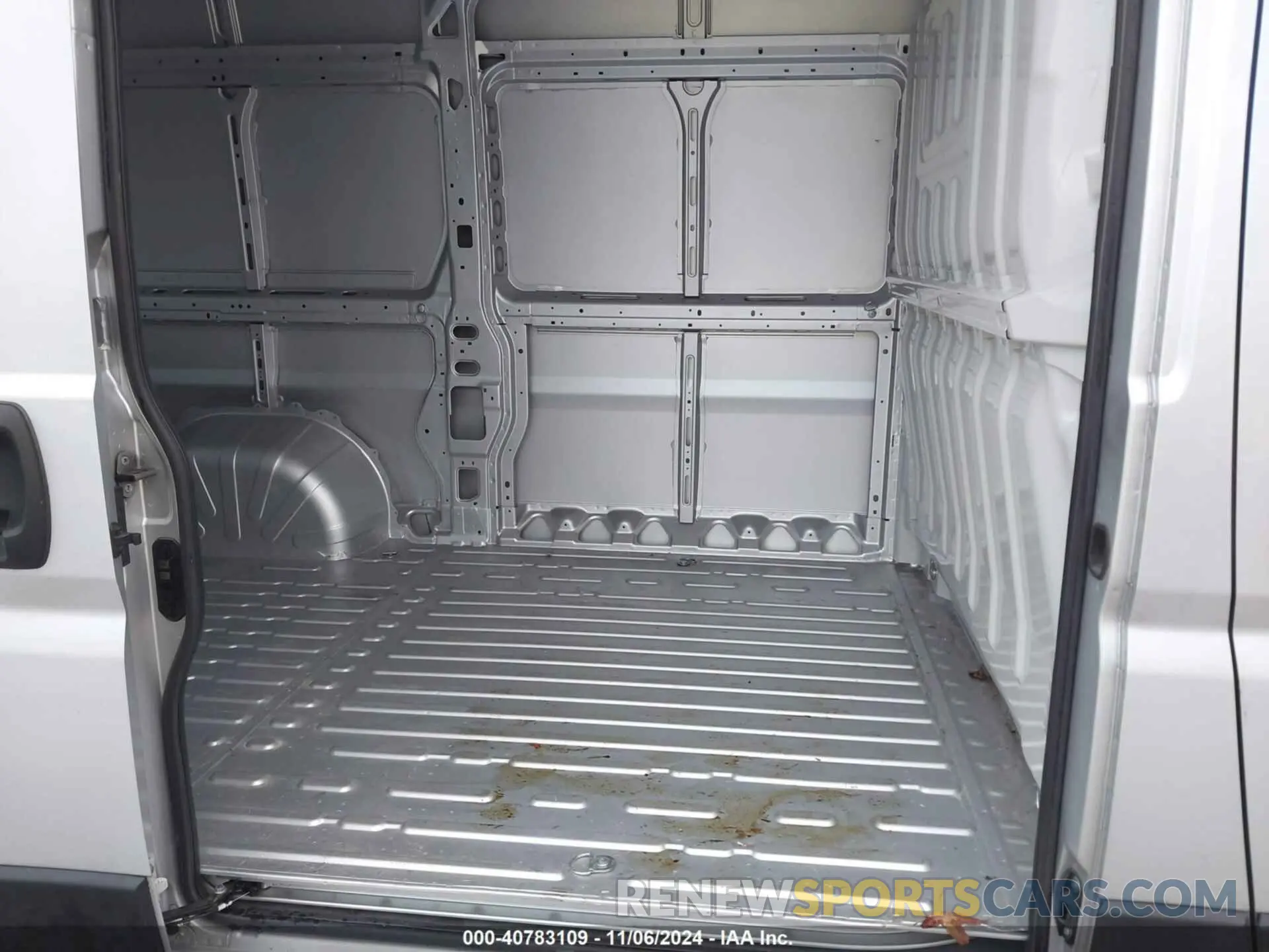8 Фотография поврежденного автомобиля 3C6LRVCG1PE522959 RAM PROMASTER 2500 2023