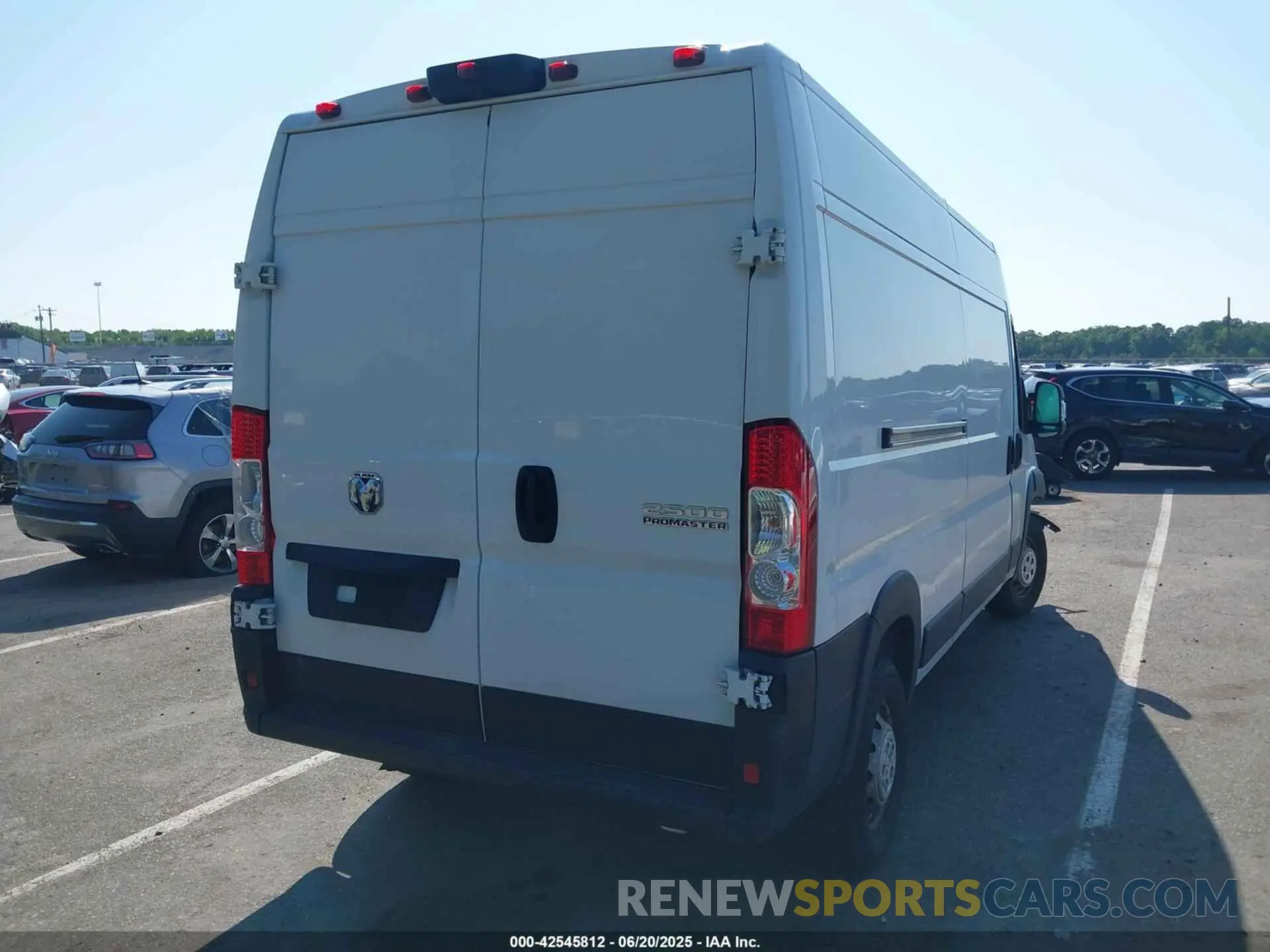 4 Фотография поврежденного автомобиля 3C6LRVDG0PE598705 RAM PROMASTER 2500 2023