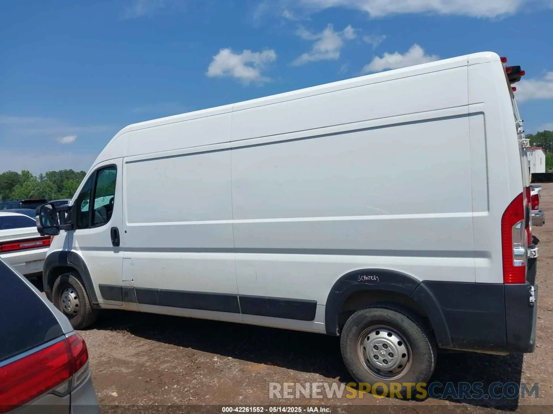 14 Photograph of a damaged car 3C6LRVDG1PE588149 RAM PROMASTER 2500 2023