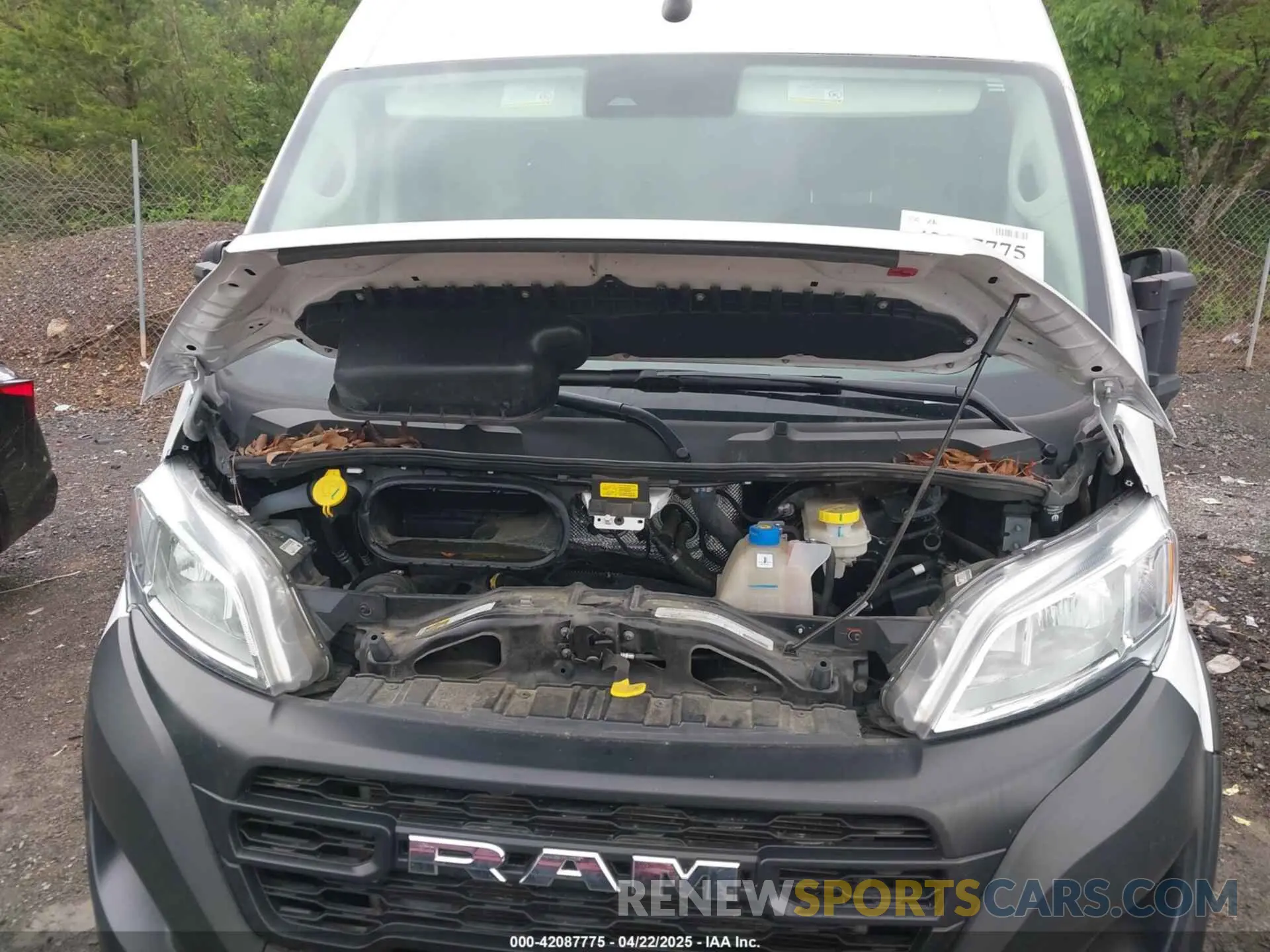 10 Photograph of a damaged car 3C6LRVDG3PE563723 RAM PROMASTER 2500 2023