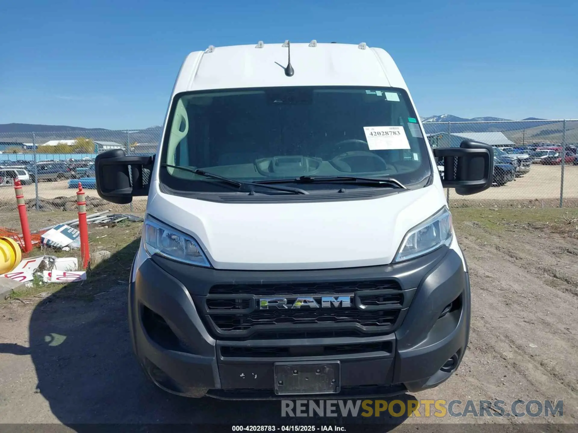 12 Фотография поврежденного автомобиля 3C6LRVDG5PE545420 RAM PROMASTER 2500 2023