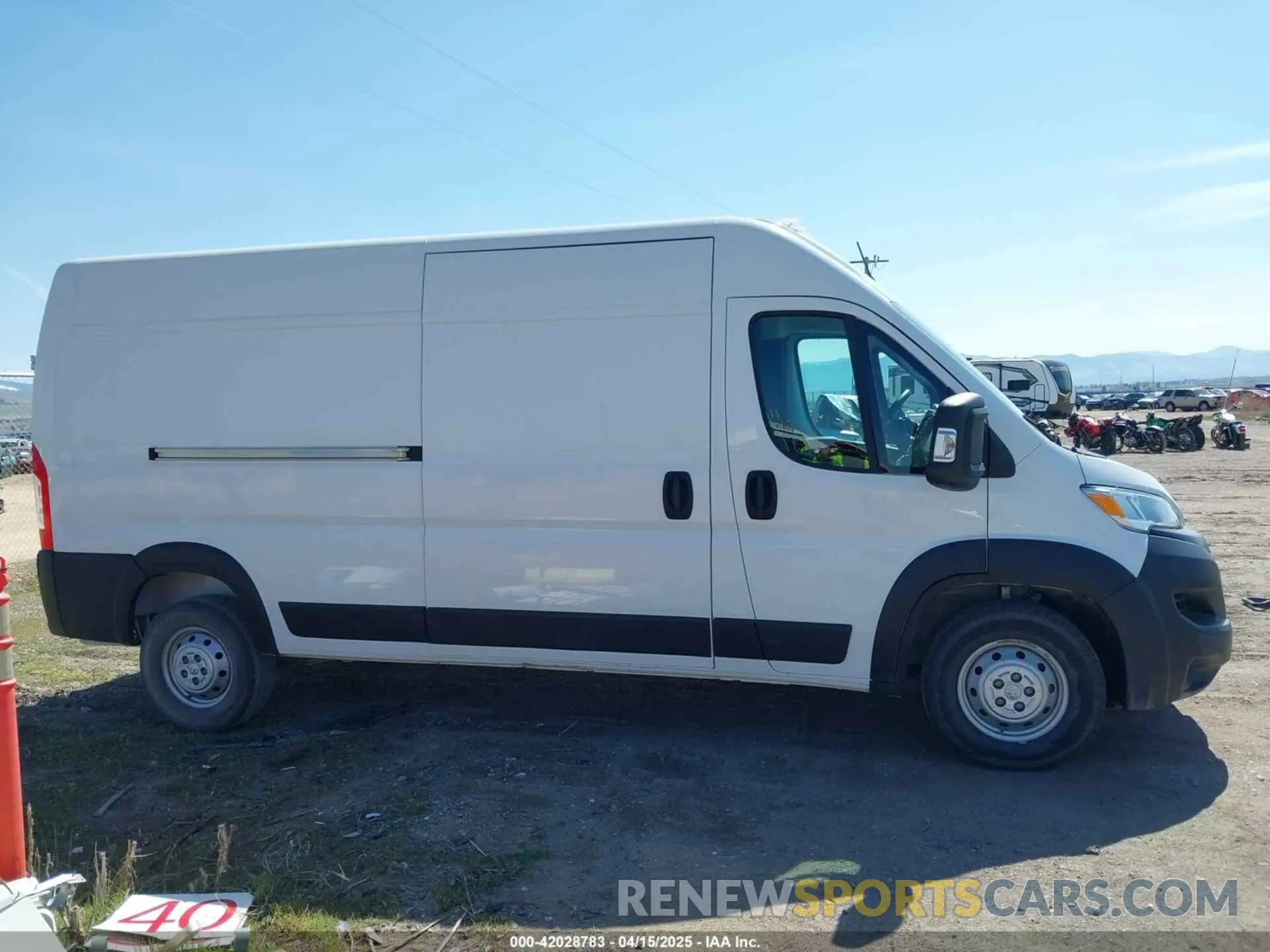 13 Фотография поврежденного автомобиля 3C6LRVDG5PE545420 RAM PROMASTER 2500 2023