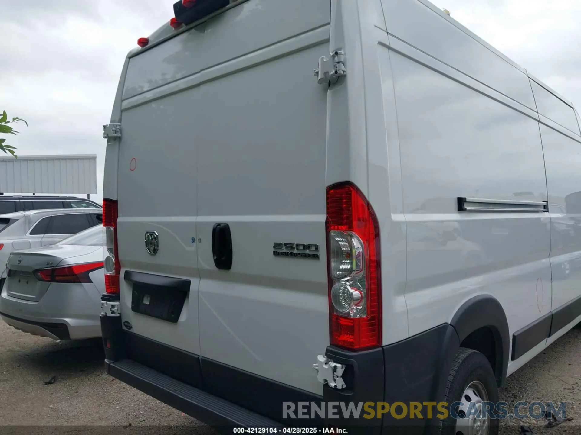 16 Фотография поврежденного автомобиля 3C6LRVDG5PE563688 RAM PROMASTER 2500 2023