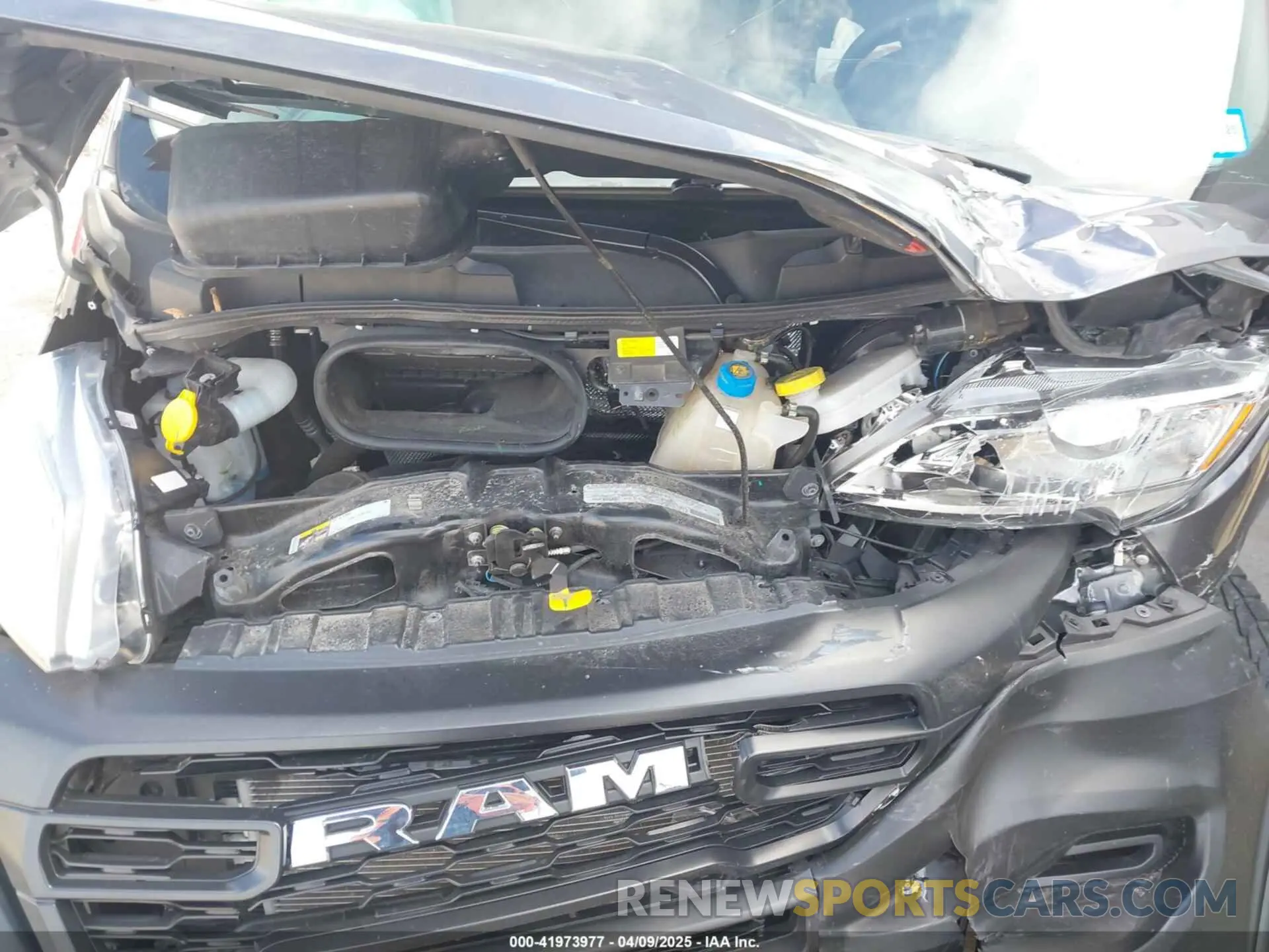 10 Photograph of a damaged car 3C6LRVDG7PE547718 RAM PROMASTER 2500 2023